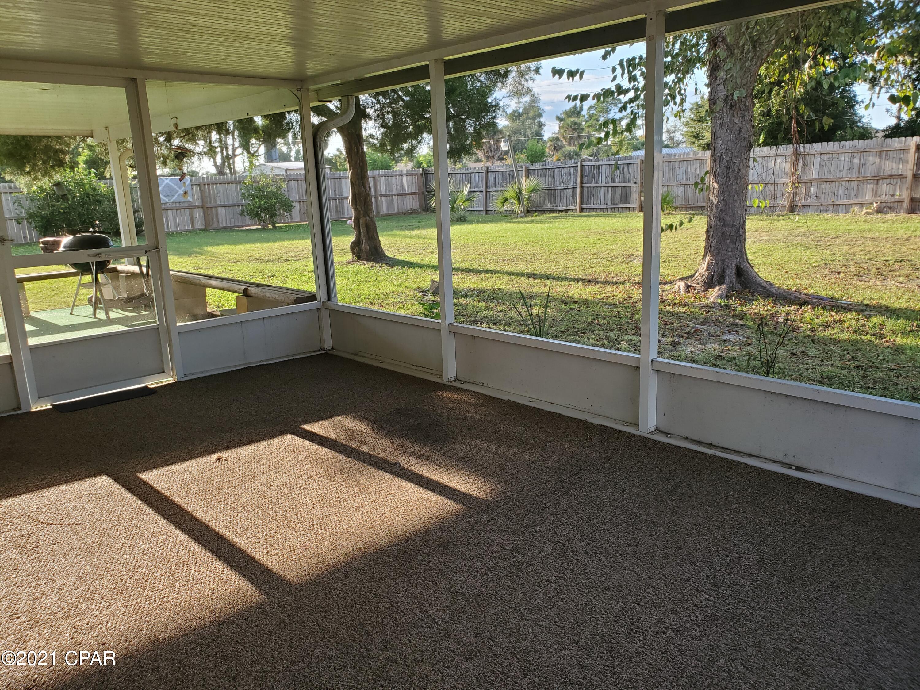 Hentz 1st Add Unit B - Residential