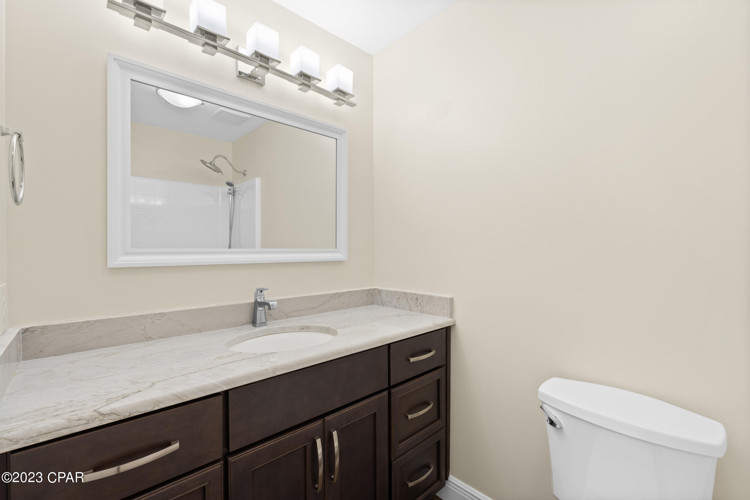 Baywood Shores Est Unit 5 - Residential