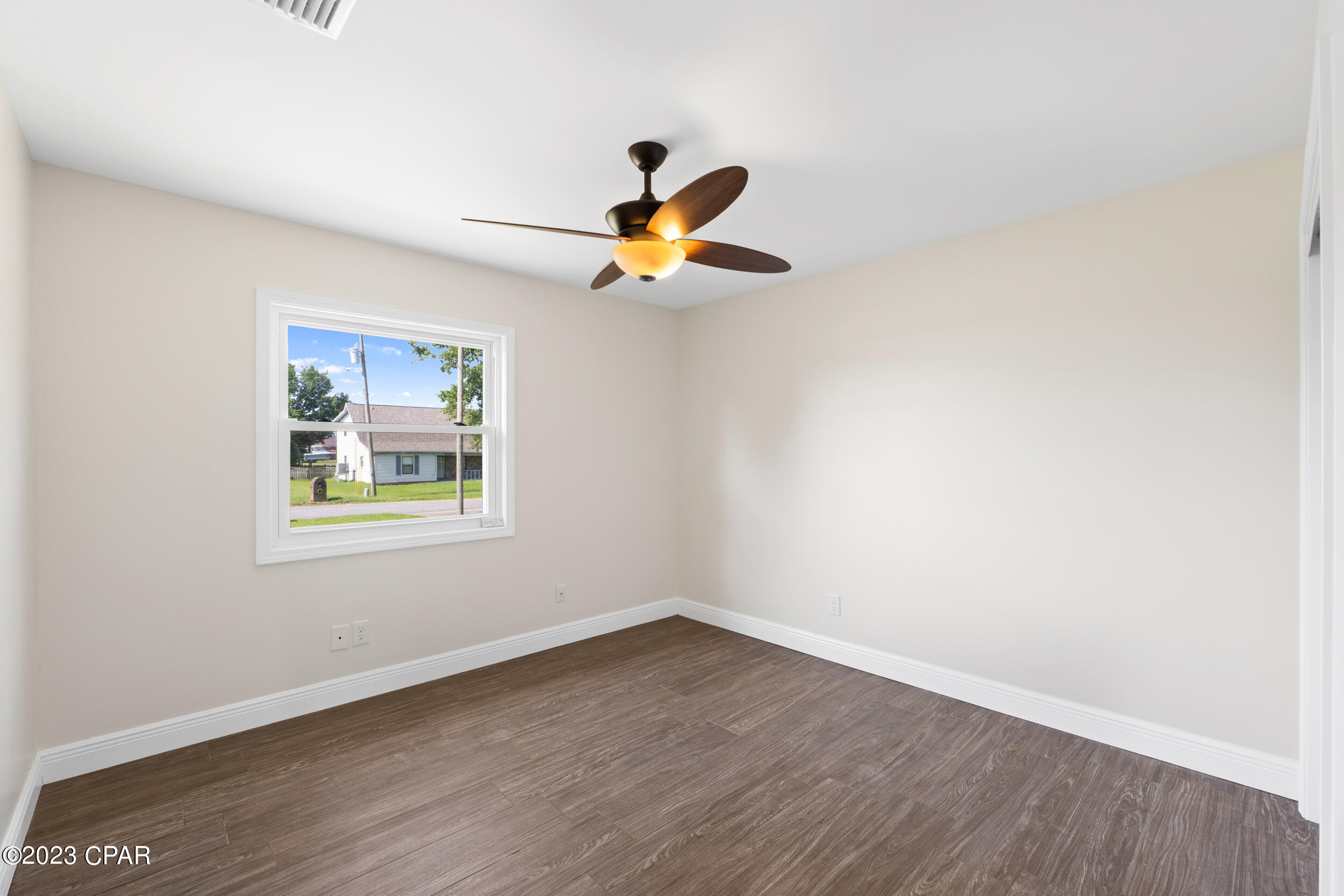 Baywood Shores Est Unit 5 - Residential