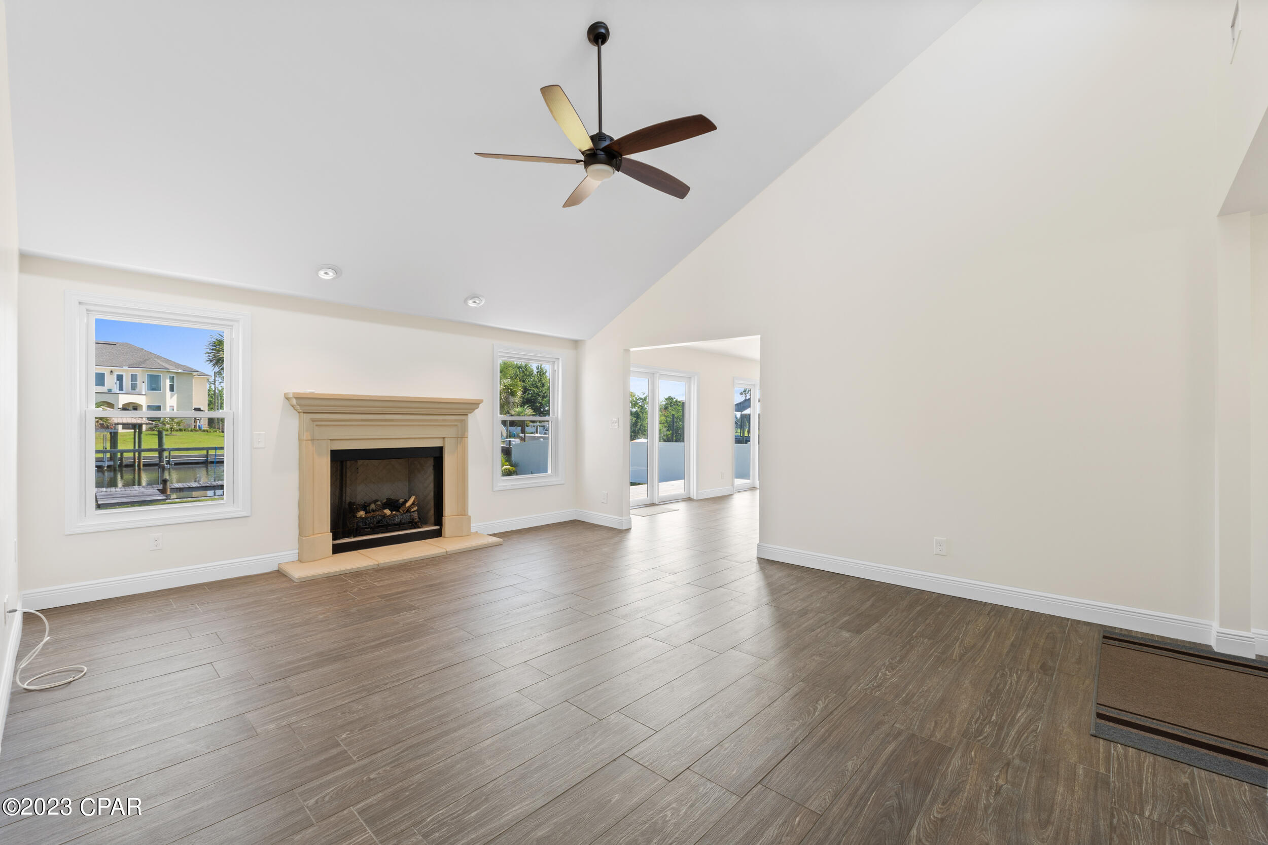 Baywood Shores Est Unit 5 - Residential