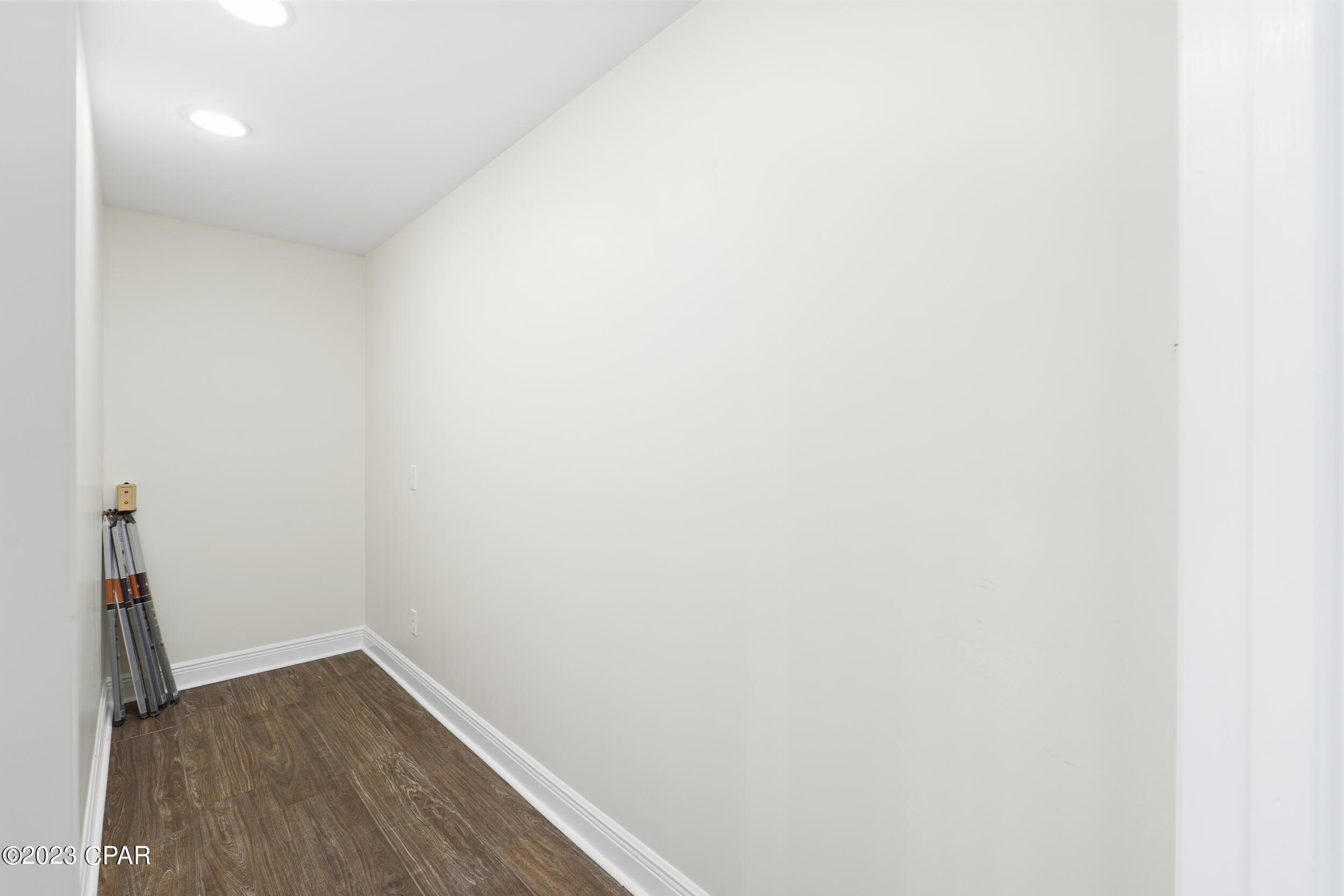 Baywood Shores Est Unit 5 - Residential