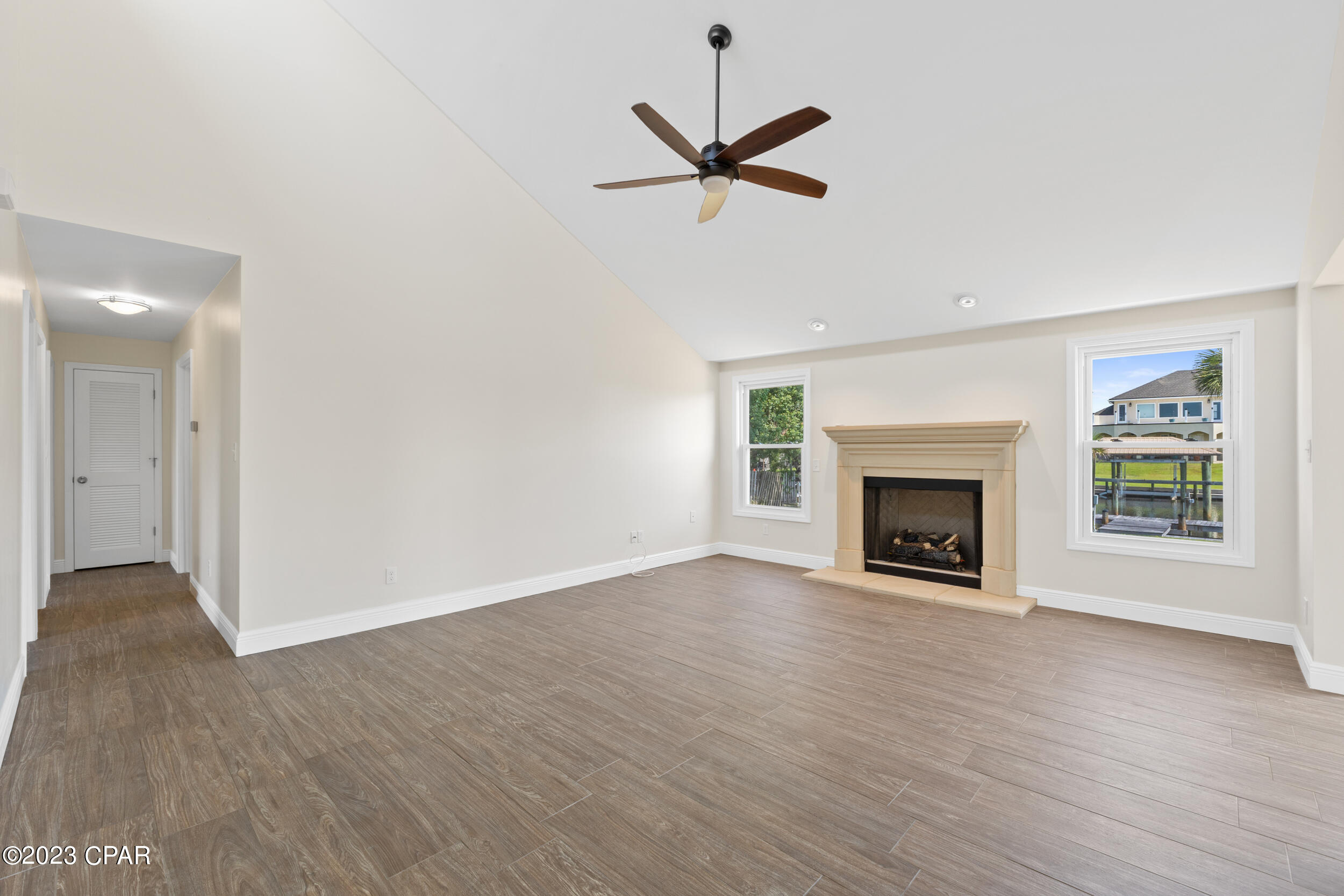 Baywood Shores Est Unit 5 - Residential