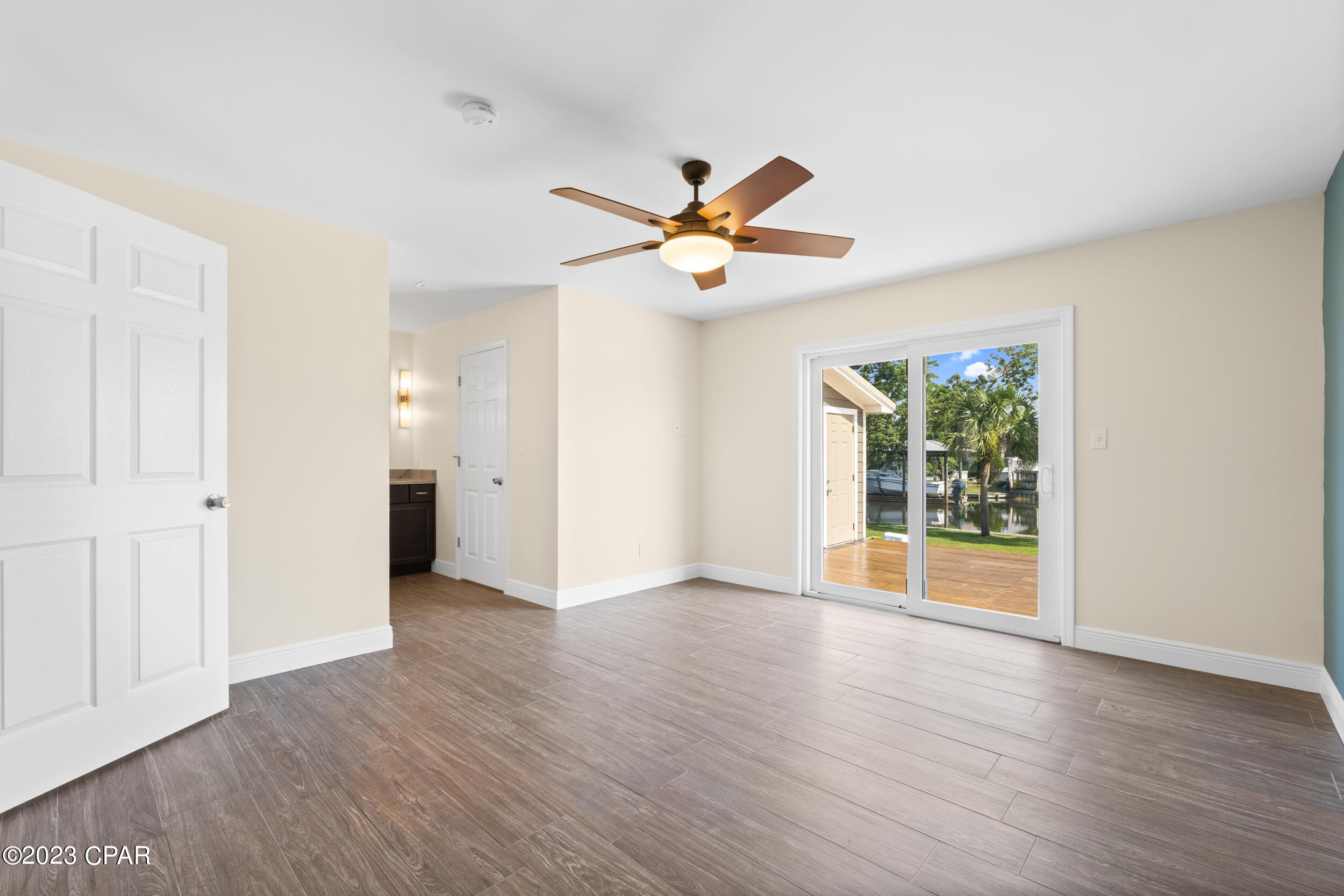 Baywood Shores Est Unit 5 - Residential