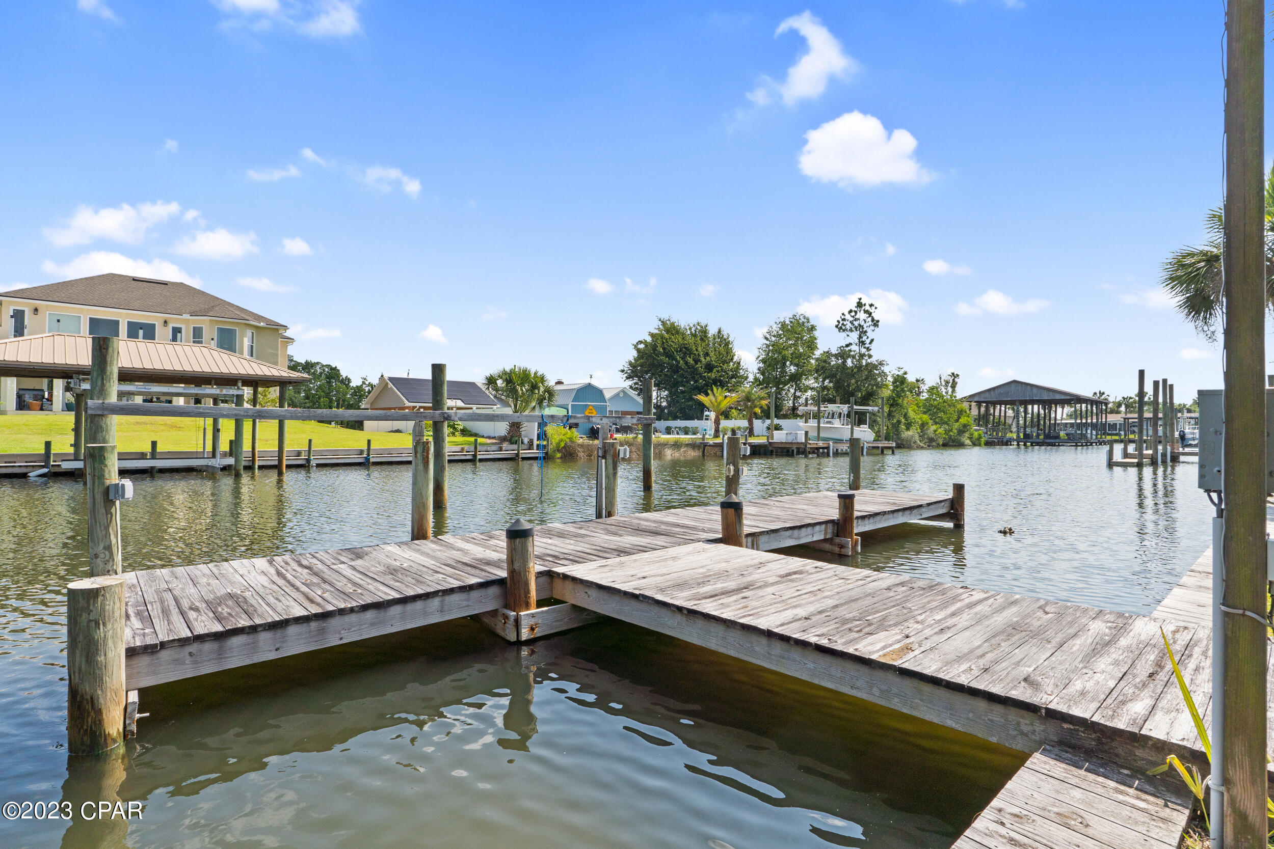 Baywood Shores Est Unit 5 - Residential