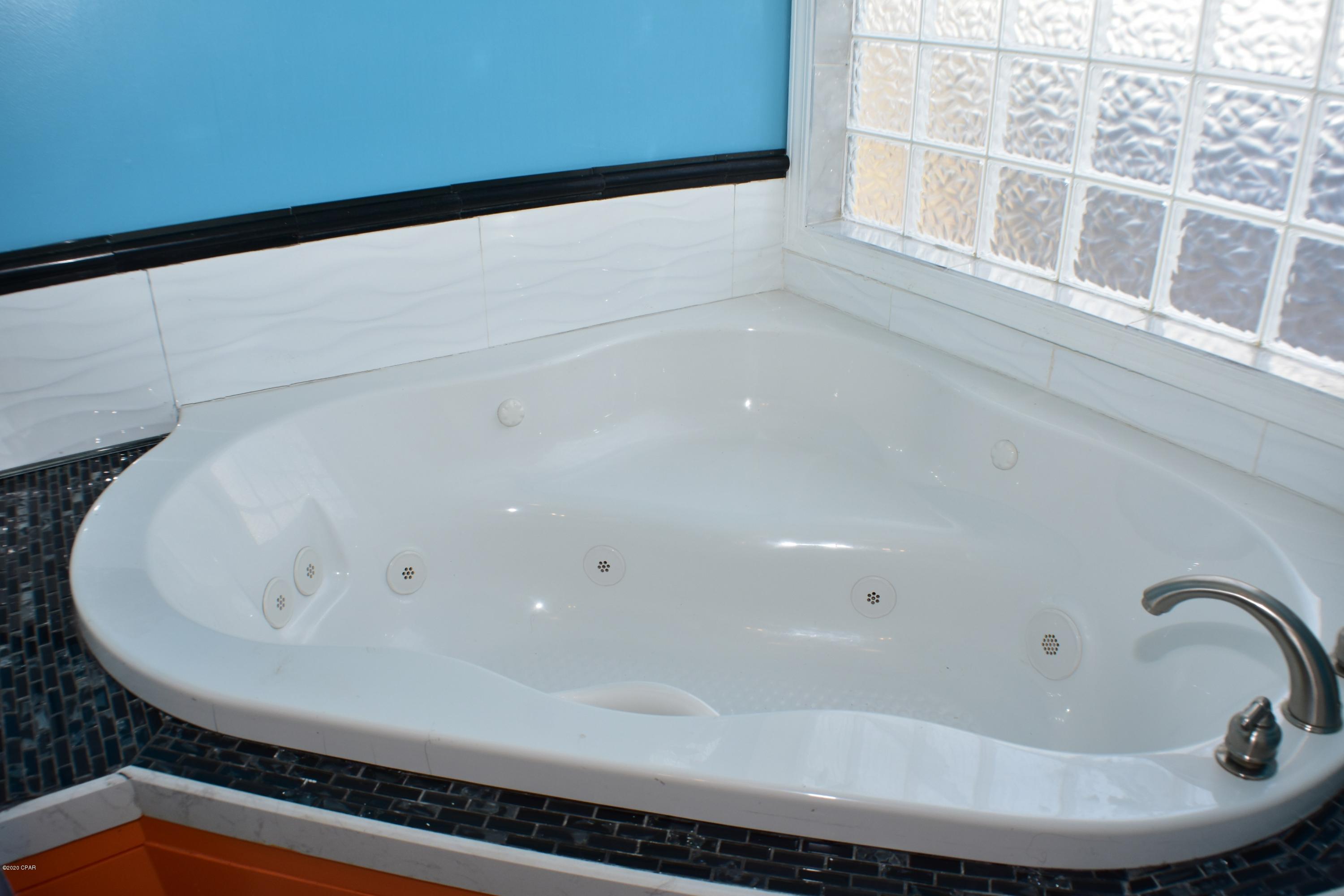 Pines 4th Add - Residential