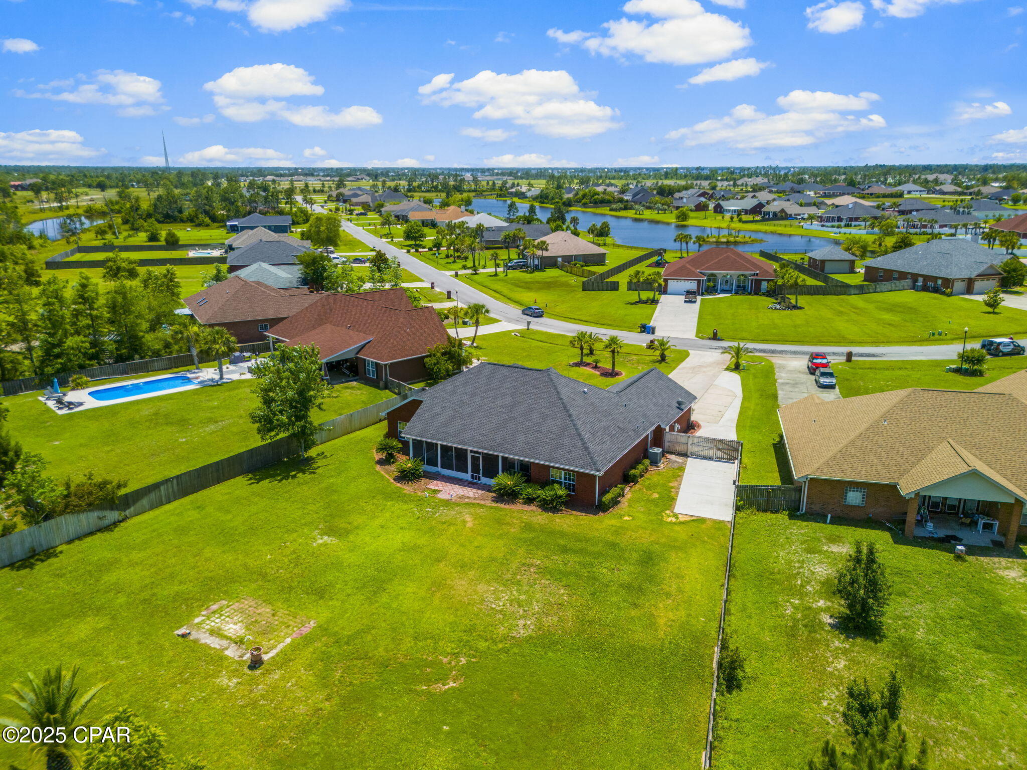 Kirkland Manor - Residential