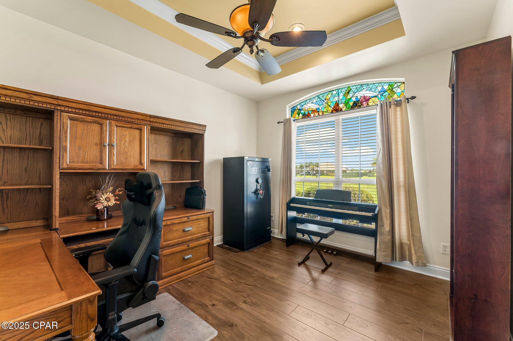 Kirkland Manor - Residential