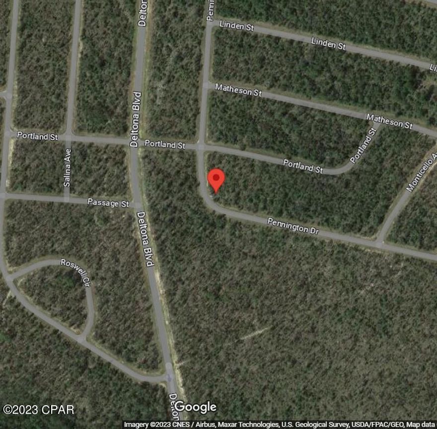 Nice building lot for single-family homes in the quickly growing subdivision of Sunny Hills!! ...what are you waiting for...Sunny Hills boasts the magnificent Sunny Hills Golf and Country Club!! No time frame to build in...homes only subdivision, no mobile homes...no HOA!! Come build your dream home now!! Don't miss out, call today!!!