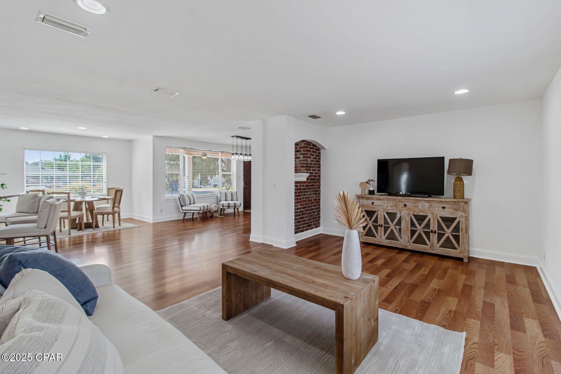 Cove Terrace - Residential