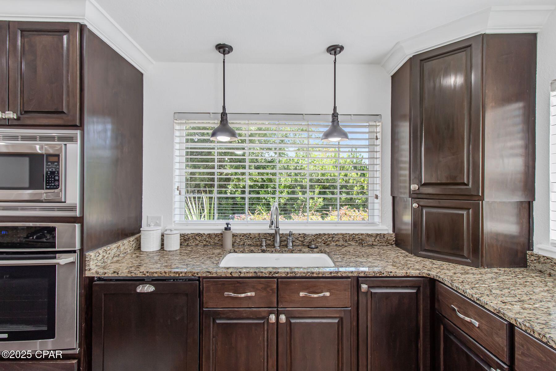 Cove Terrace - Residential