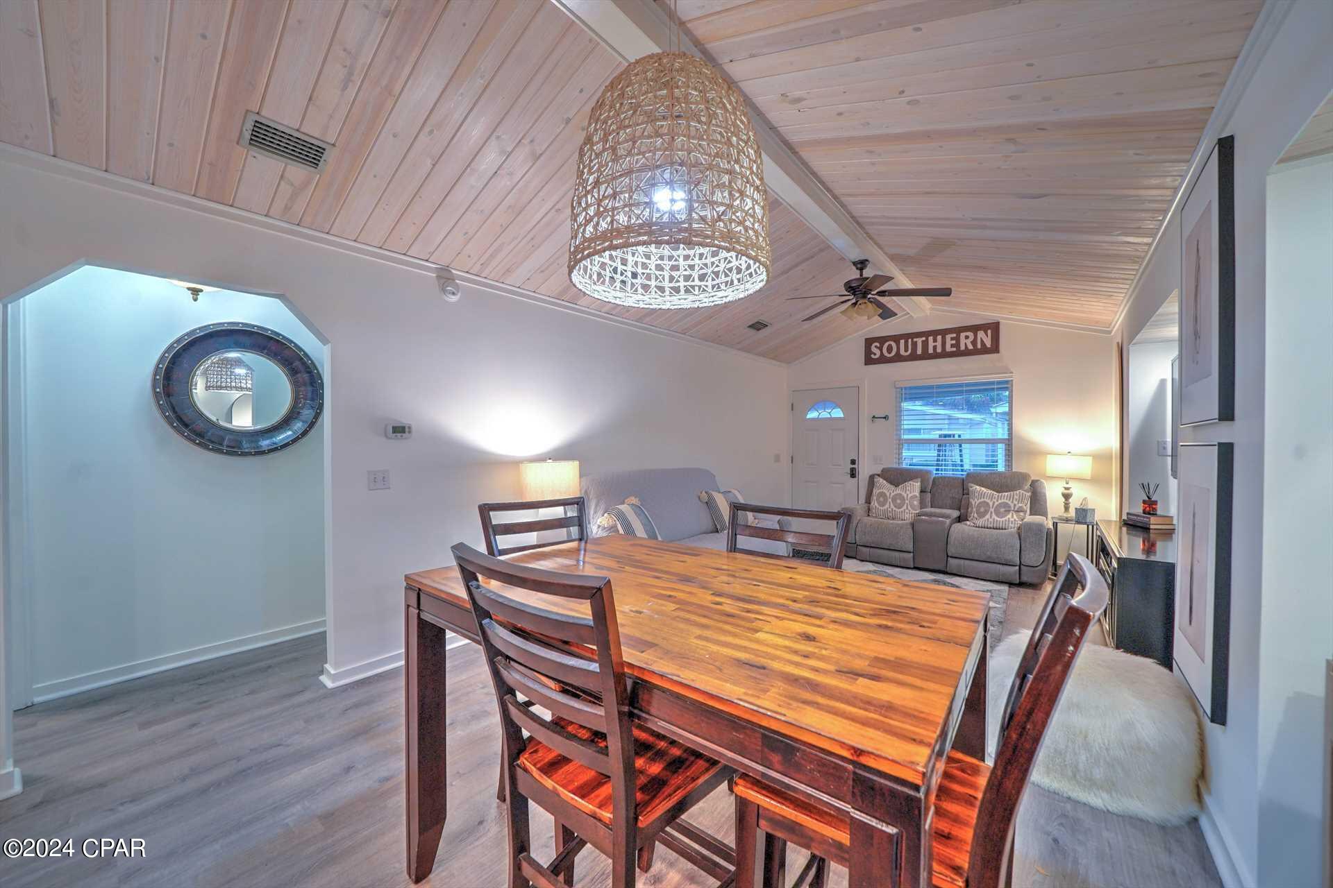 Venture Out Travel Trail - Residential