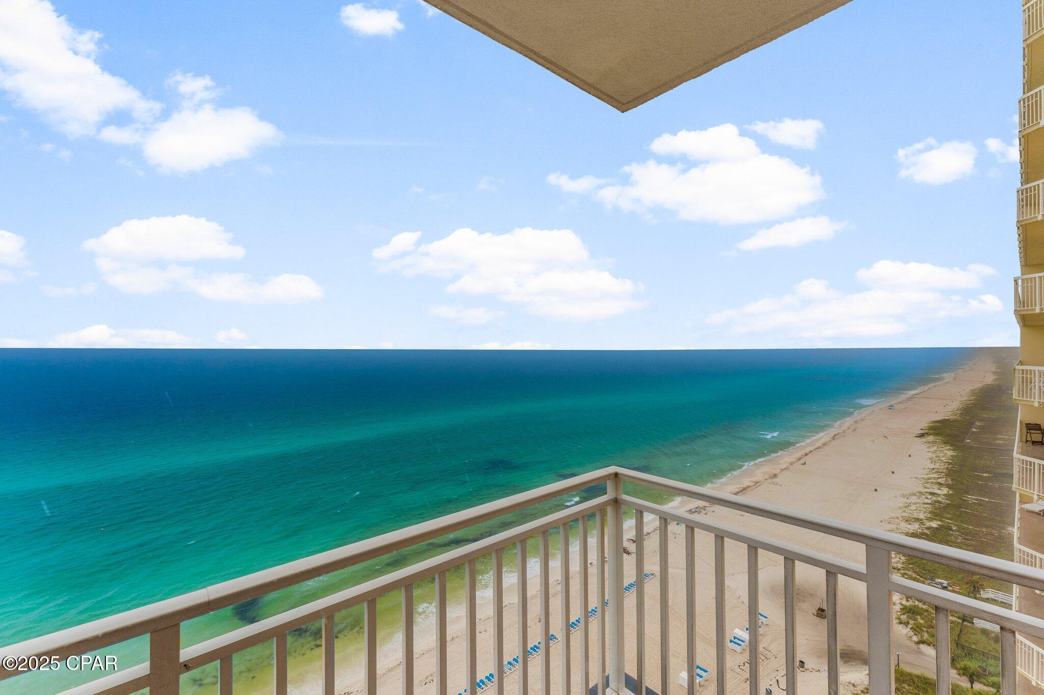 Splash Condo - Residential