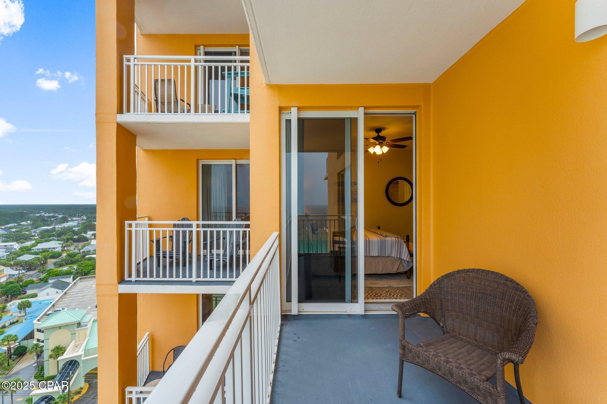 Splash Condo - Residential