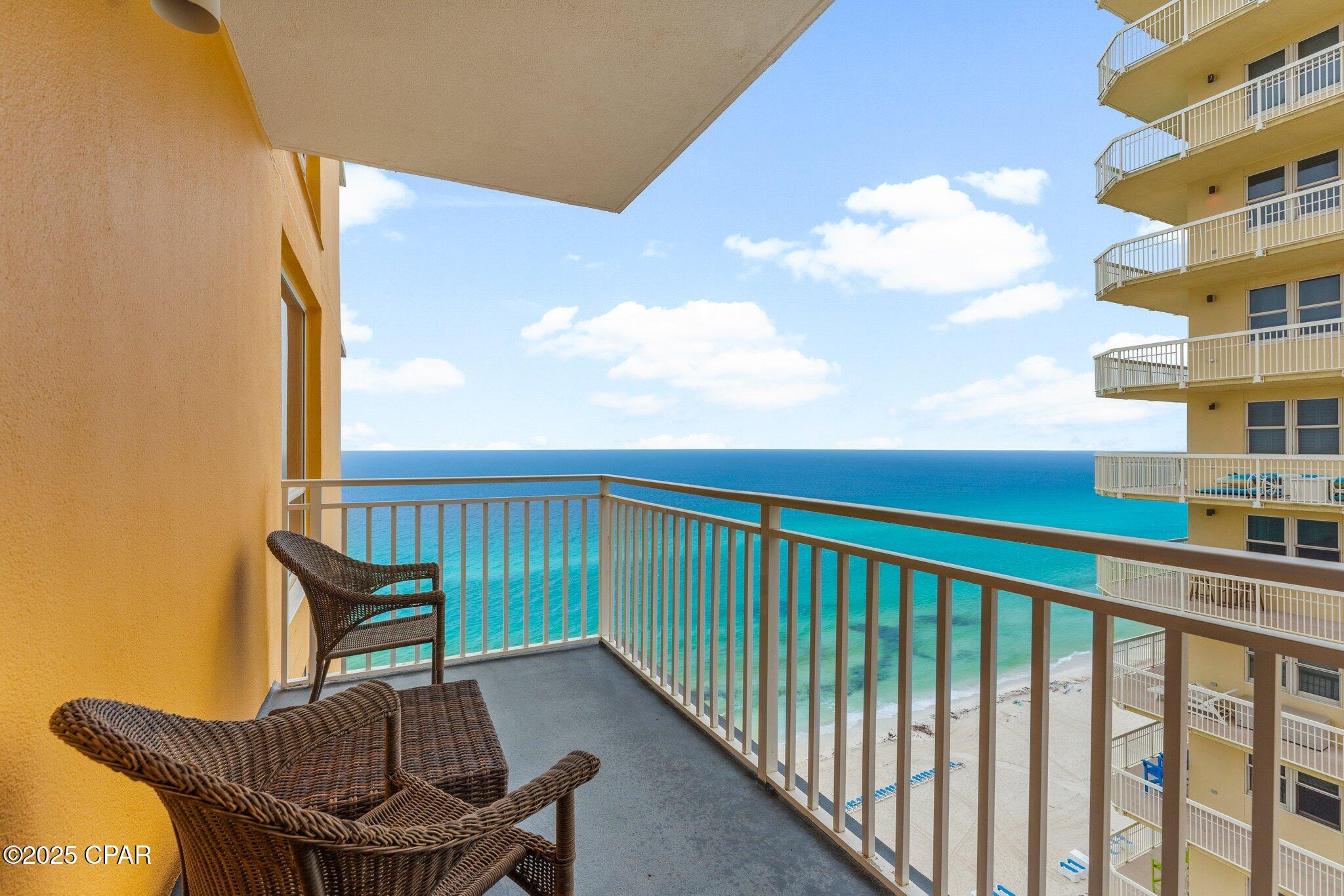 Splash Condo - Residential