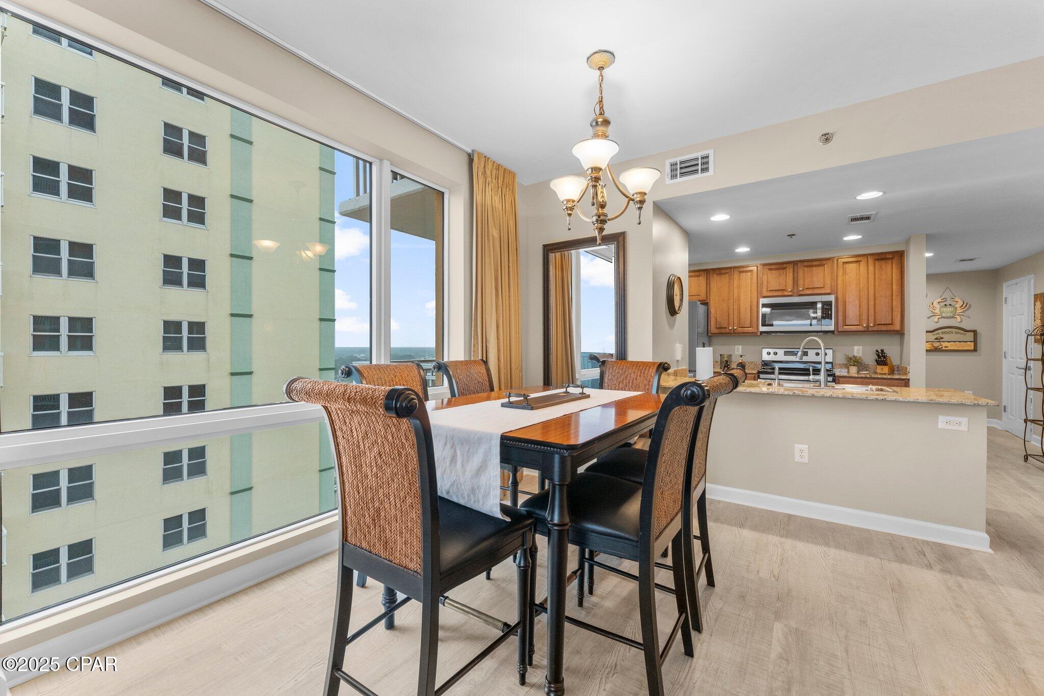 Splash Condo - Residential