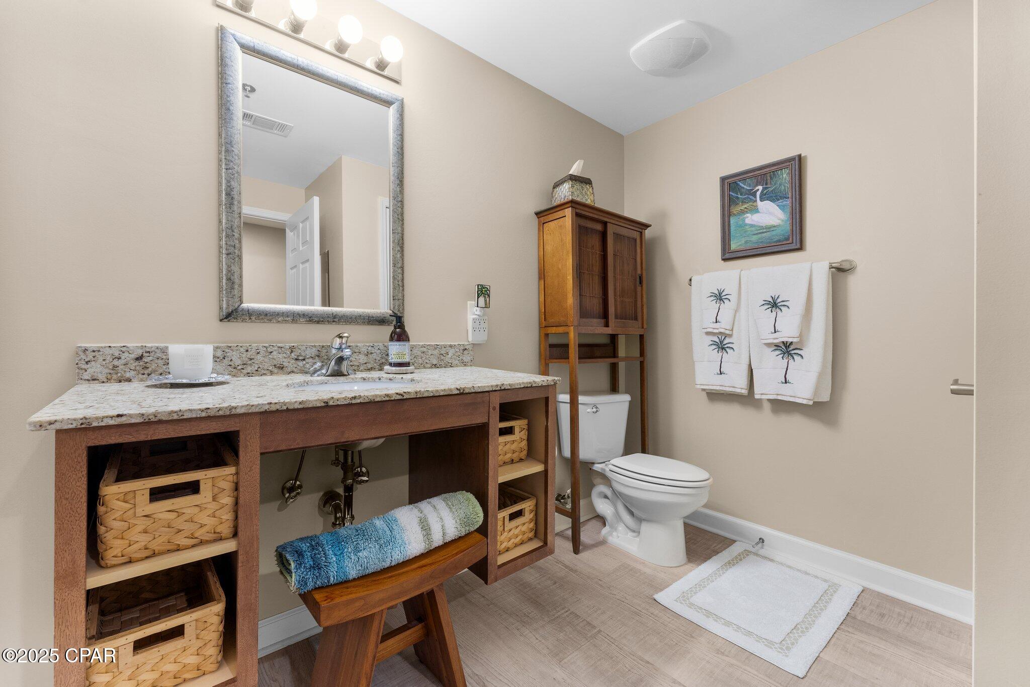 Splash Condo - Residential