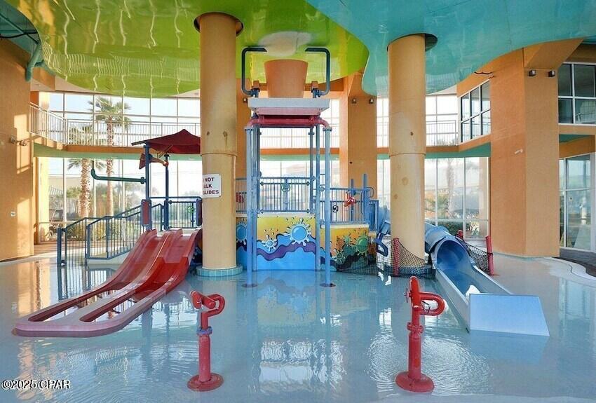 Splash Condo - Residential