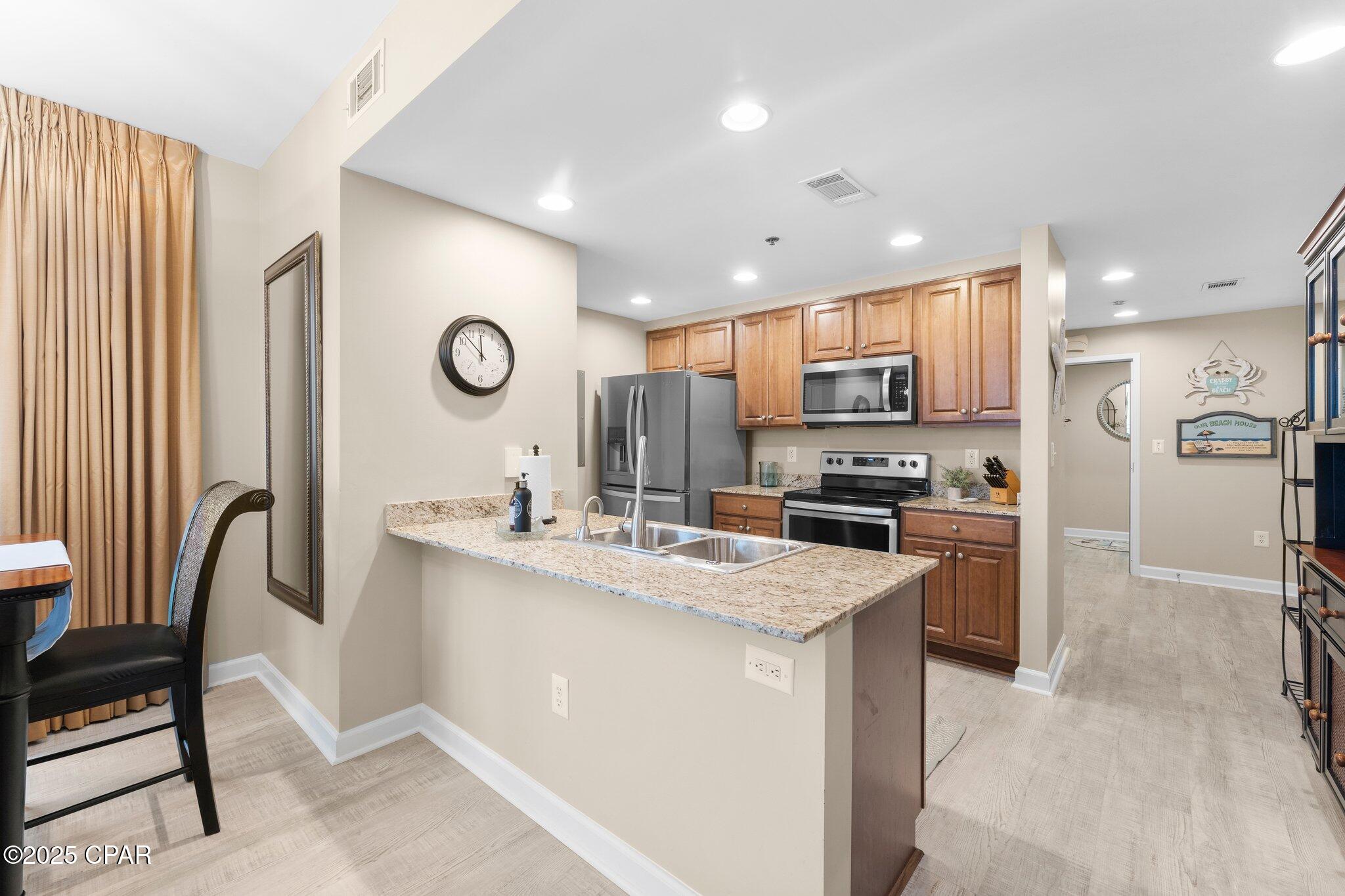 Splash Condo - Residential