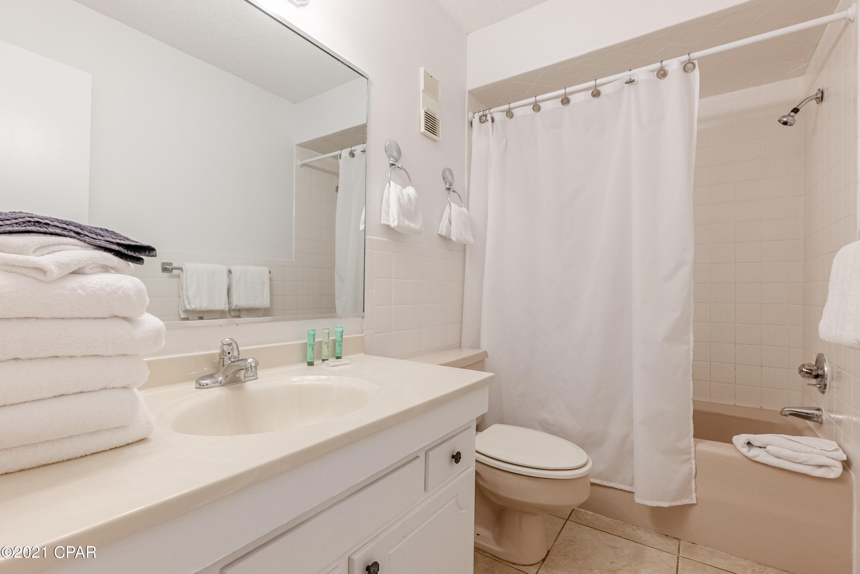 Regency Towers - Residential