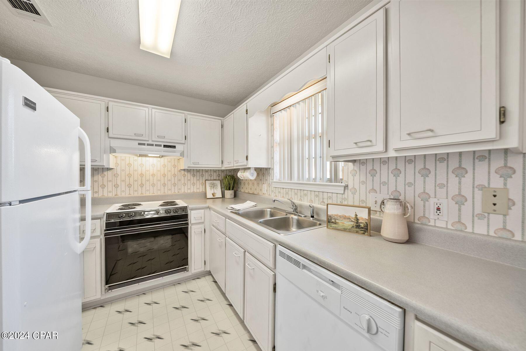 Seaclusion Beach - Residential