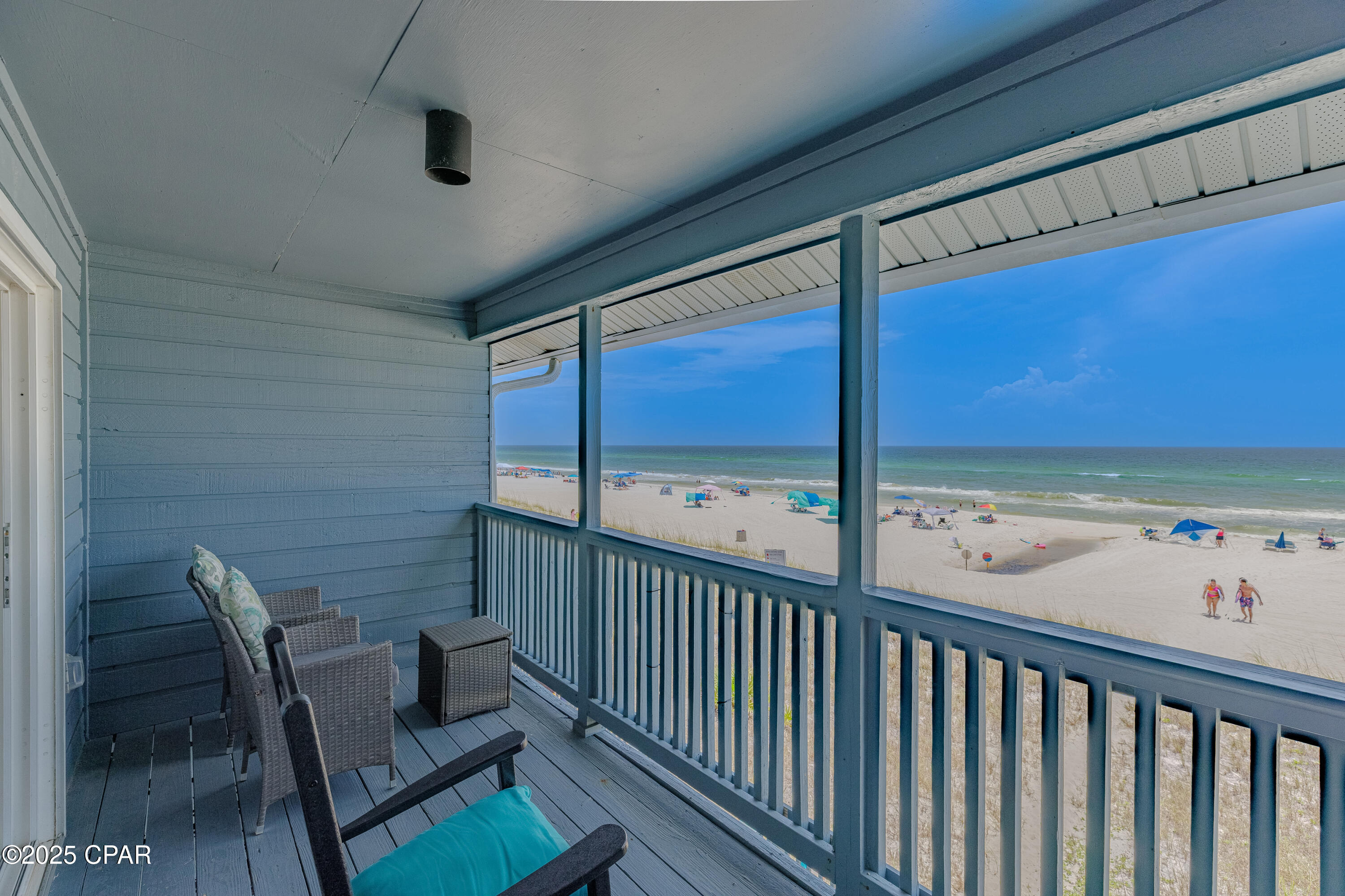 Seagull Beach - Residential