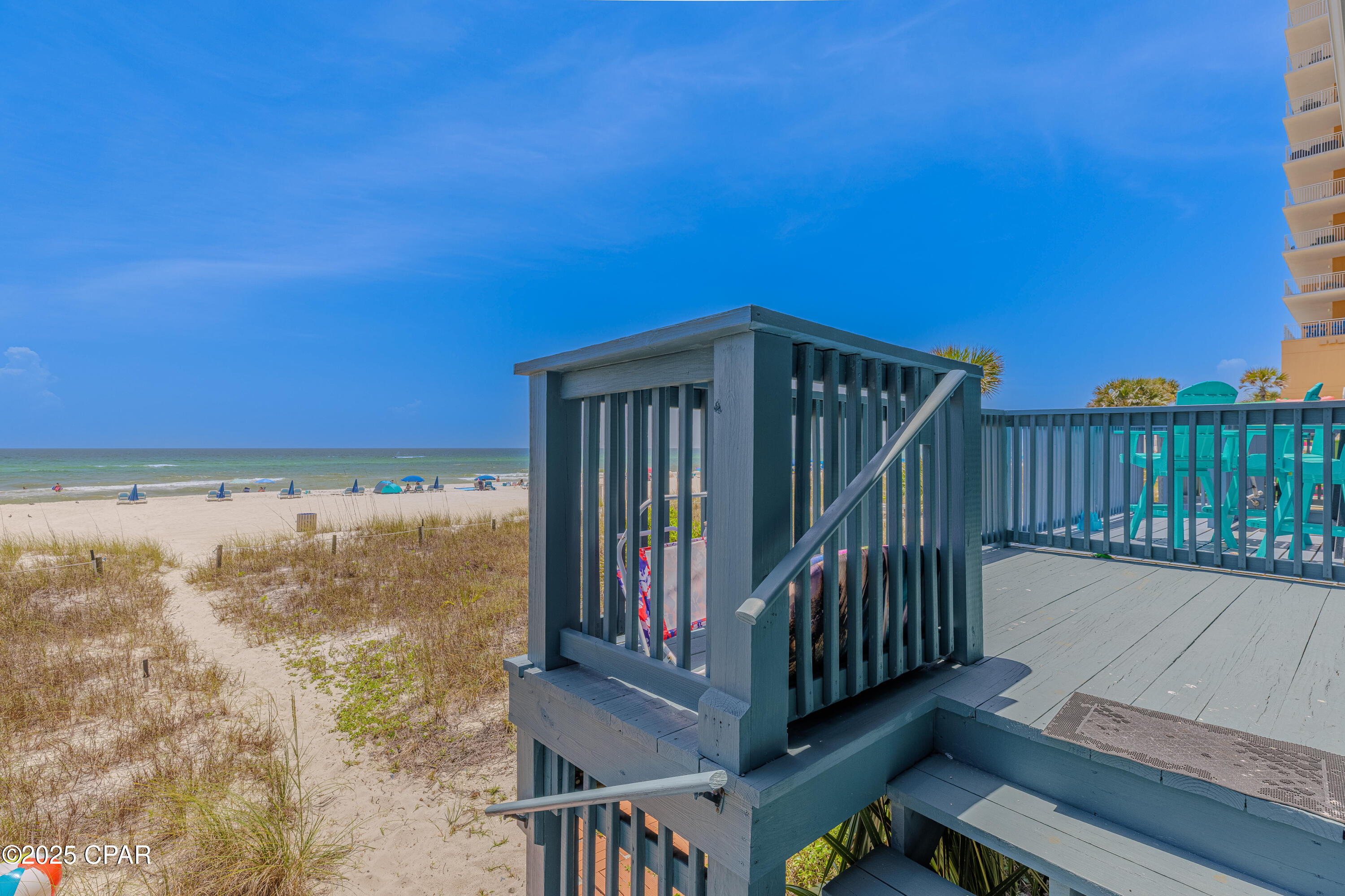 Seagull Beach - Residential