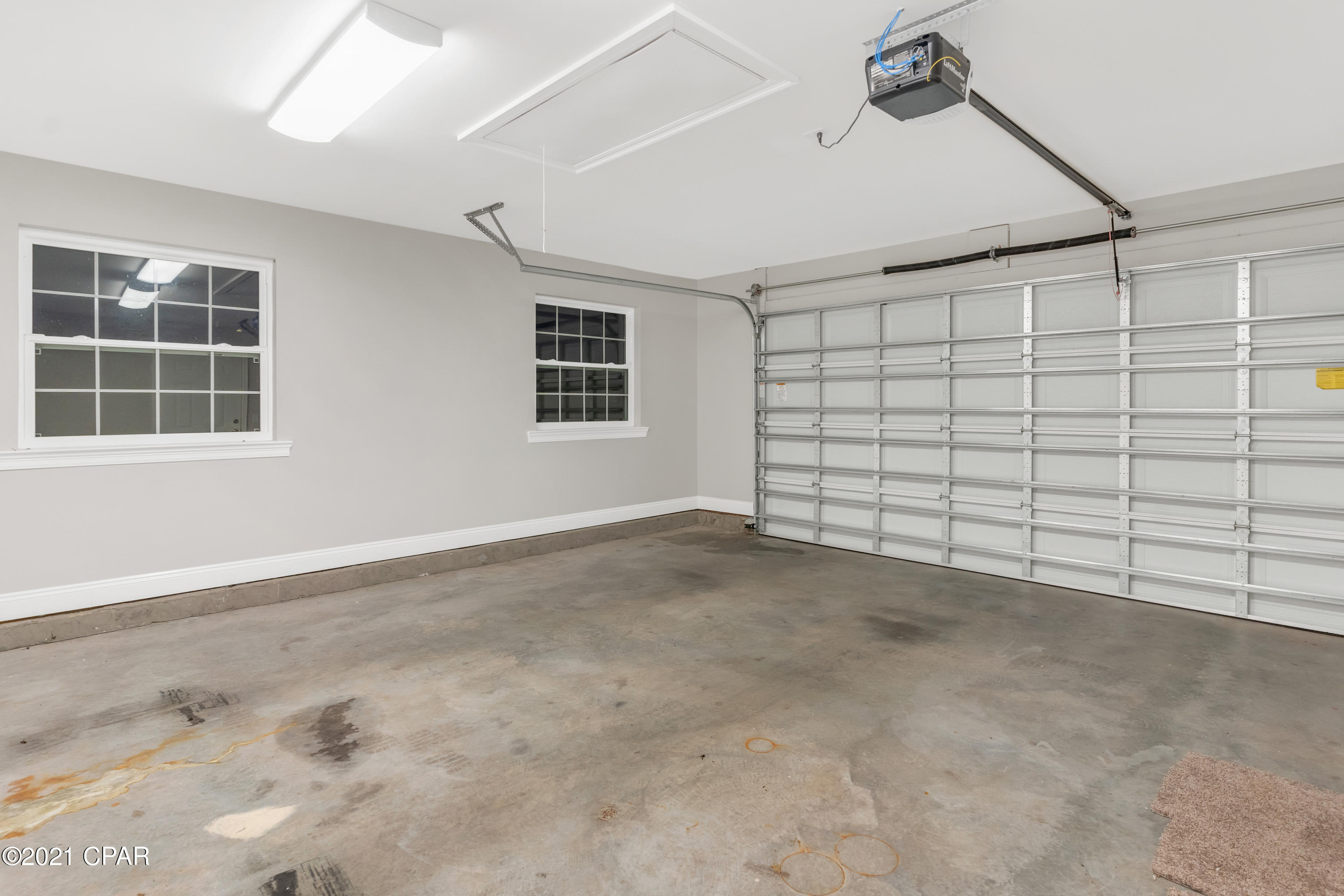 Sandy Creek Air Park - Residential