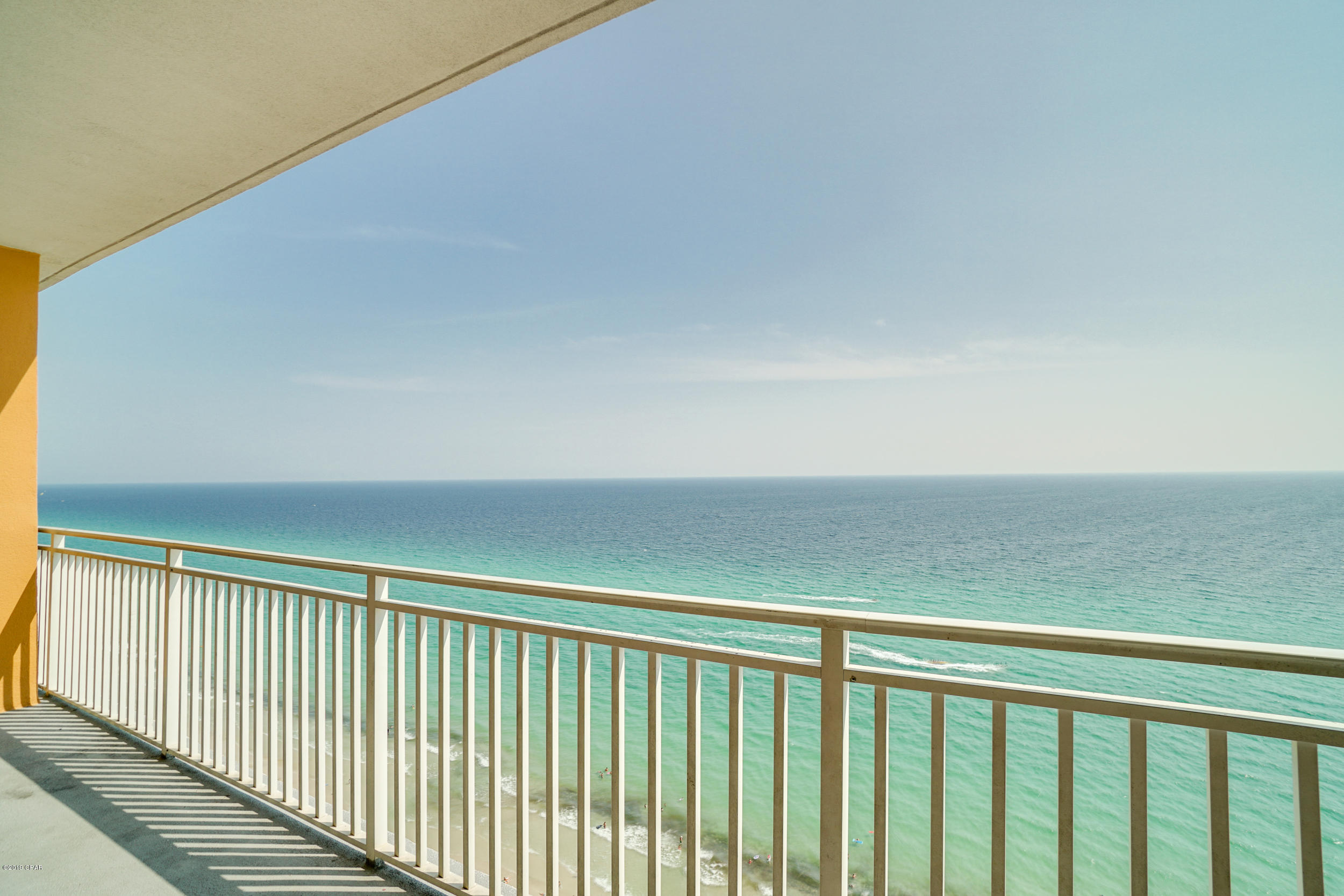 Splash Condo - Residential