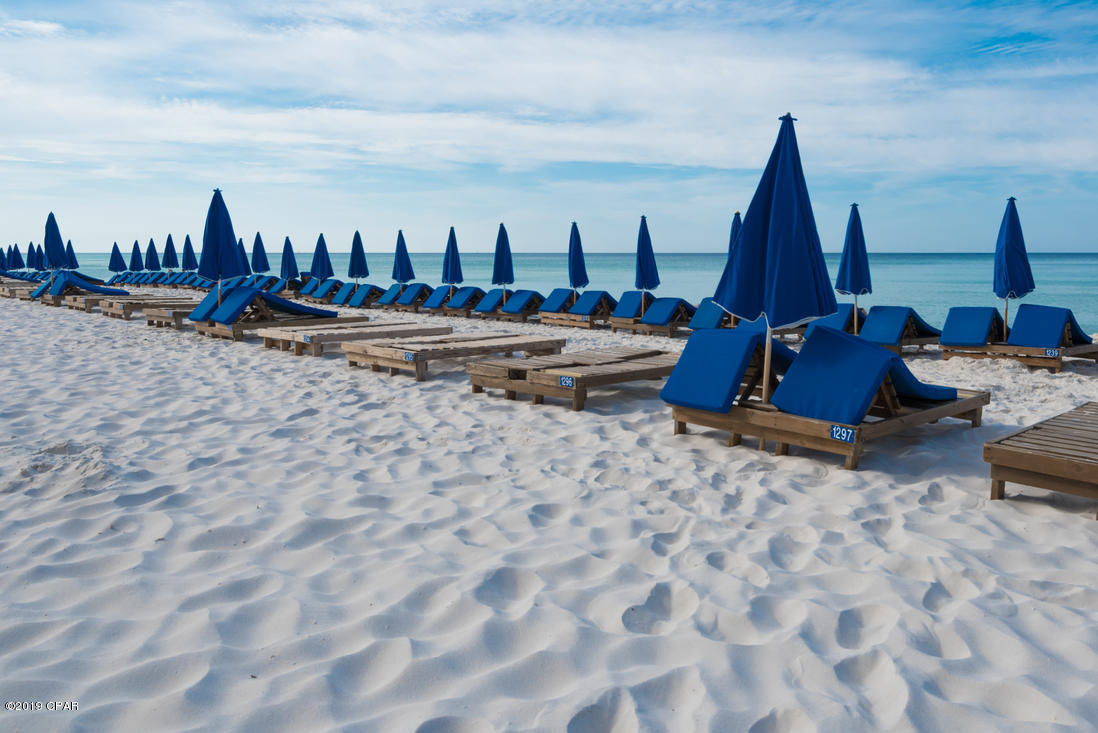 Splash Condo - Residential