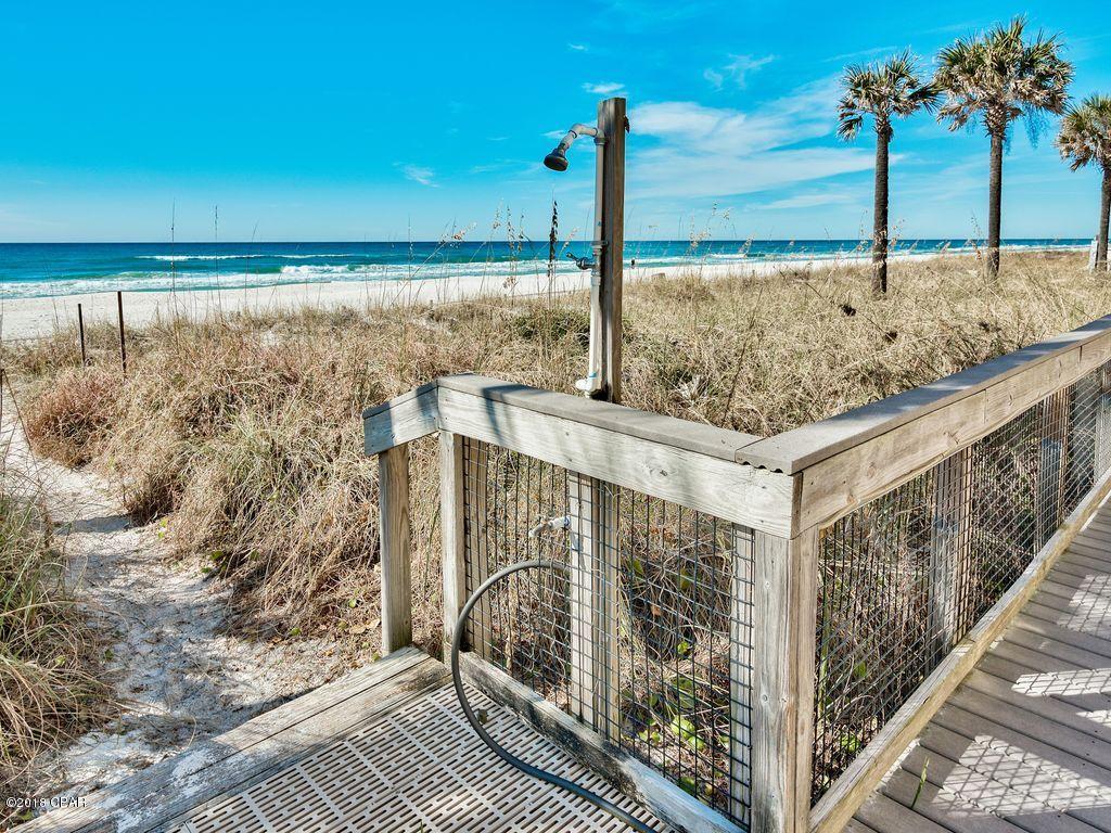 Shores Townhouses - Residential