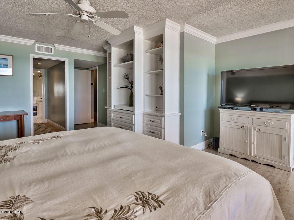 Shores Townhouses - Residential