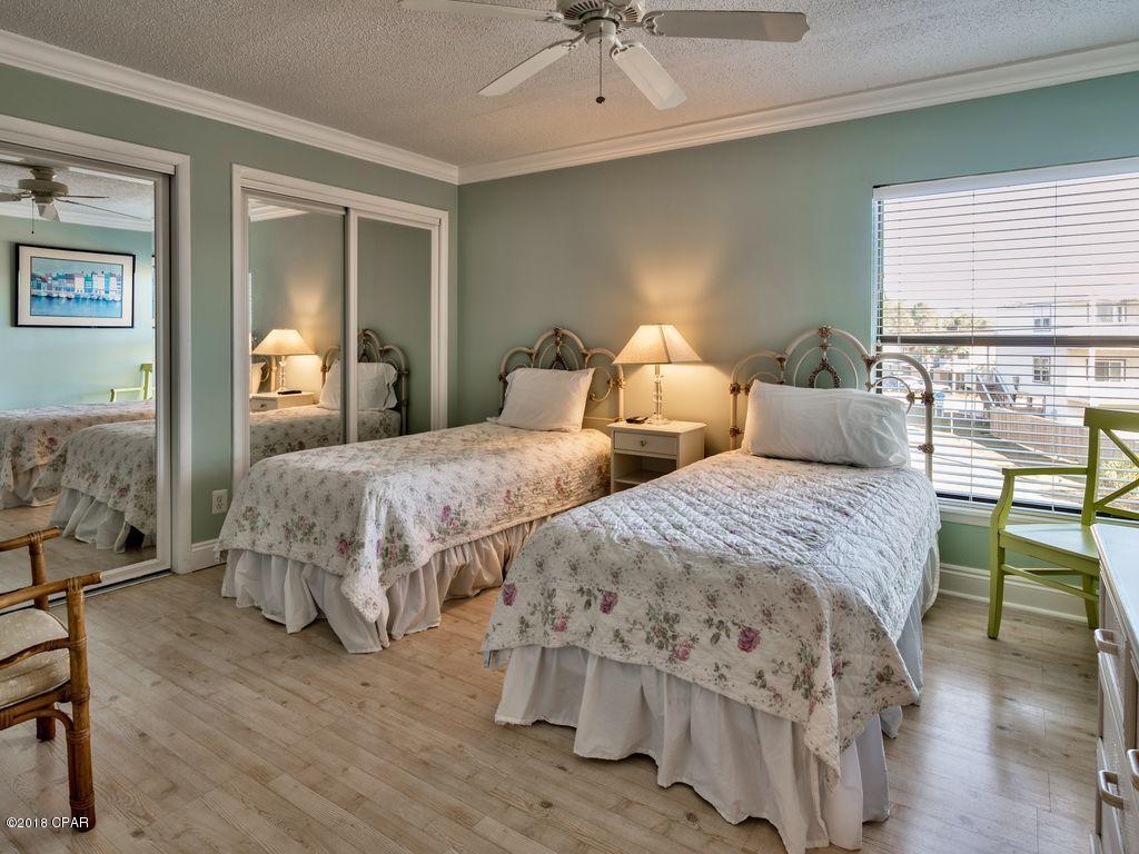 Shores Townhouses - Residential