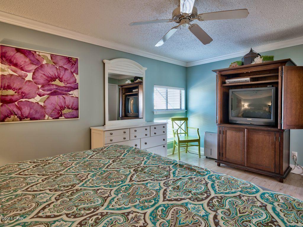 Shores Townhouses - Residential