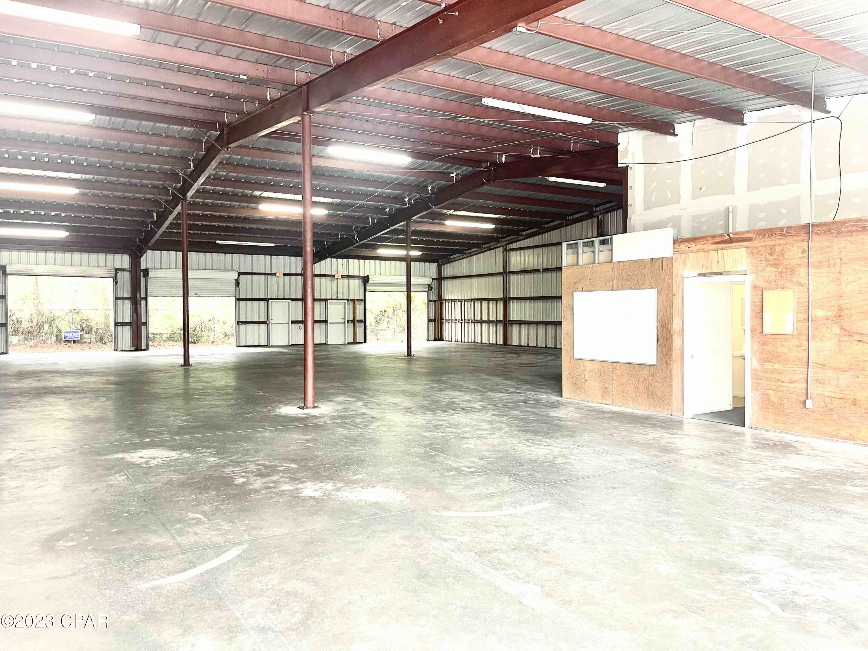 No Named Subdivision - Commercial Lease