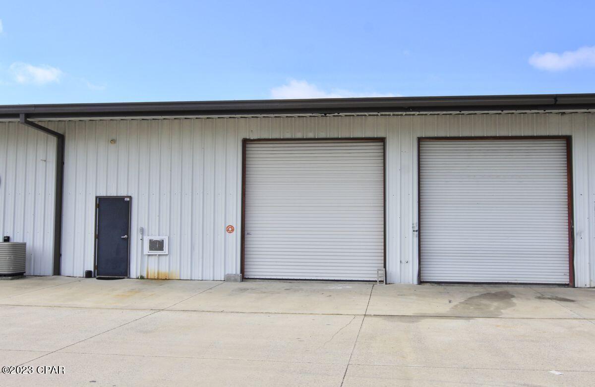 No Named Subdivision - Commercial Lease