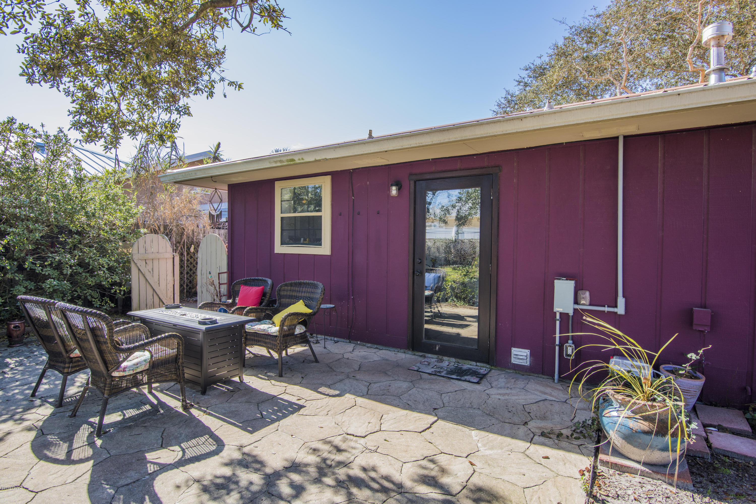 Seaclusion Beach - Residential