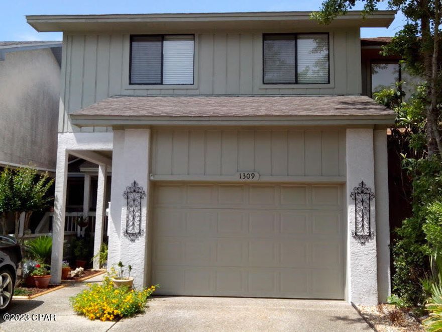 Welcome to this spacious waterfront townhome in vibrant Panama City, FL!

This property boasts 3Bed/2.5Ba and is enhanced by a cozy fireplace and ceiling fans, ensuring comfort in every season. The kitchen also features a convenient breakfast bar for those quick morning meals!

The property's prime waterfront location is a standout feature, offering waterfront views and dock access for water enthusiasts. The fenced backyard provides a private outdoor space, perfect for entertaining or simply enjoying the Florida sunshine. A large back deck further extends the outdoor living space!

The home also includes a one-car garage with utility space, a laundry room for added convenience, and a covered front porch, perfect for enjoying a morning coffee or evening sunset. This townhome offers convenient access to everything, making it a perfect choice for those seeking a blend of comfort, location and convenience.

------------------------------------------------------------------------------

*1/2 Off Security Deposit for Active-Duty Military*

*Dock Access*

*ALL pets are subject to owner approval & non-refundable fees; NO Cats/Small Dogs <25lb Only, Limit 2.*

*Townhome is Unfurnished.*