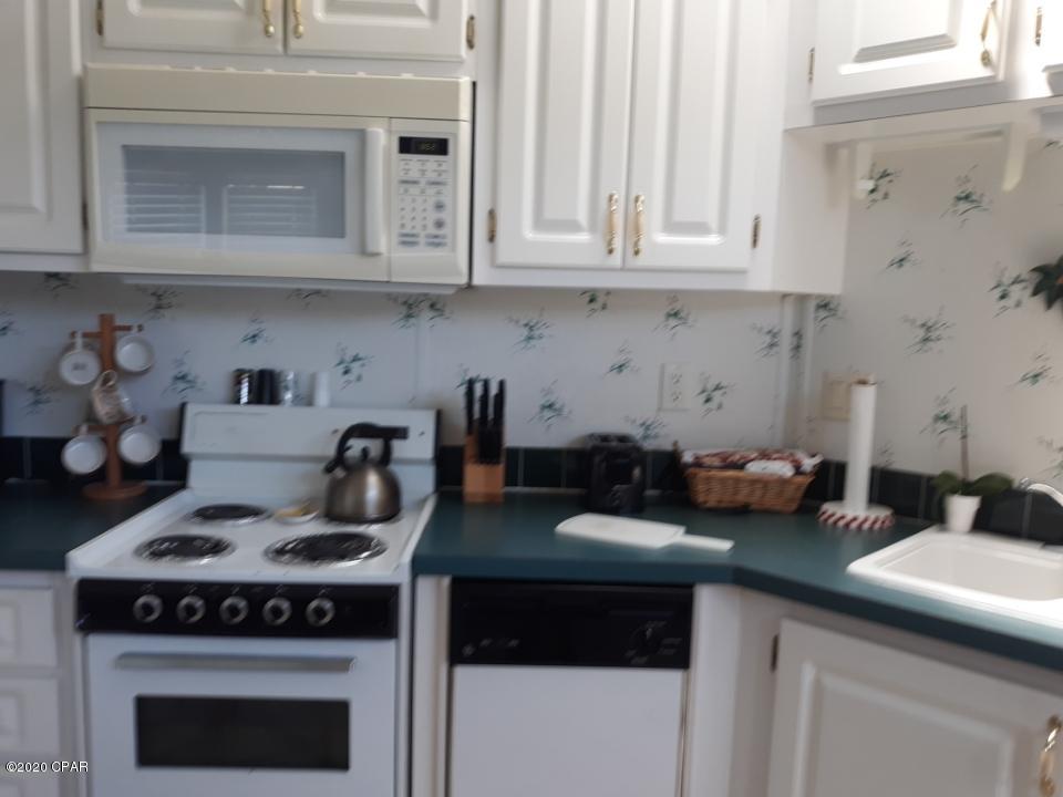 Emerald Pointe Resort - Residential