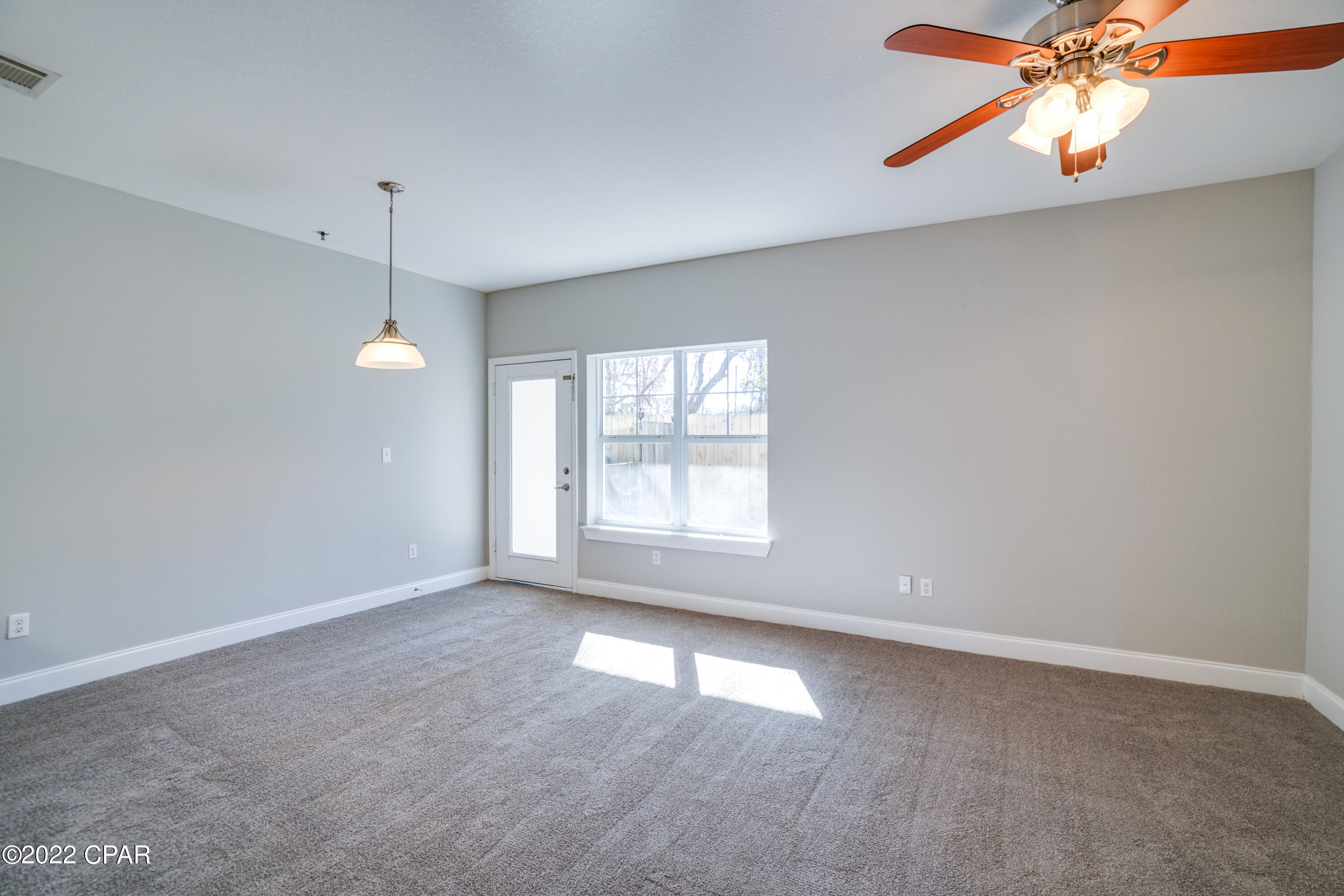 Villas At Suncrest - Residential