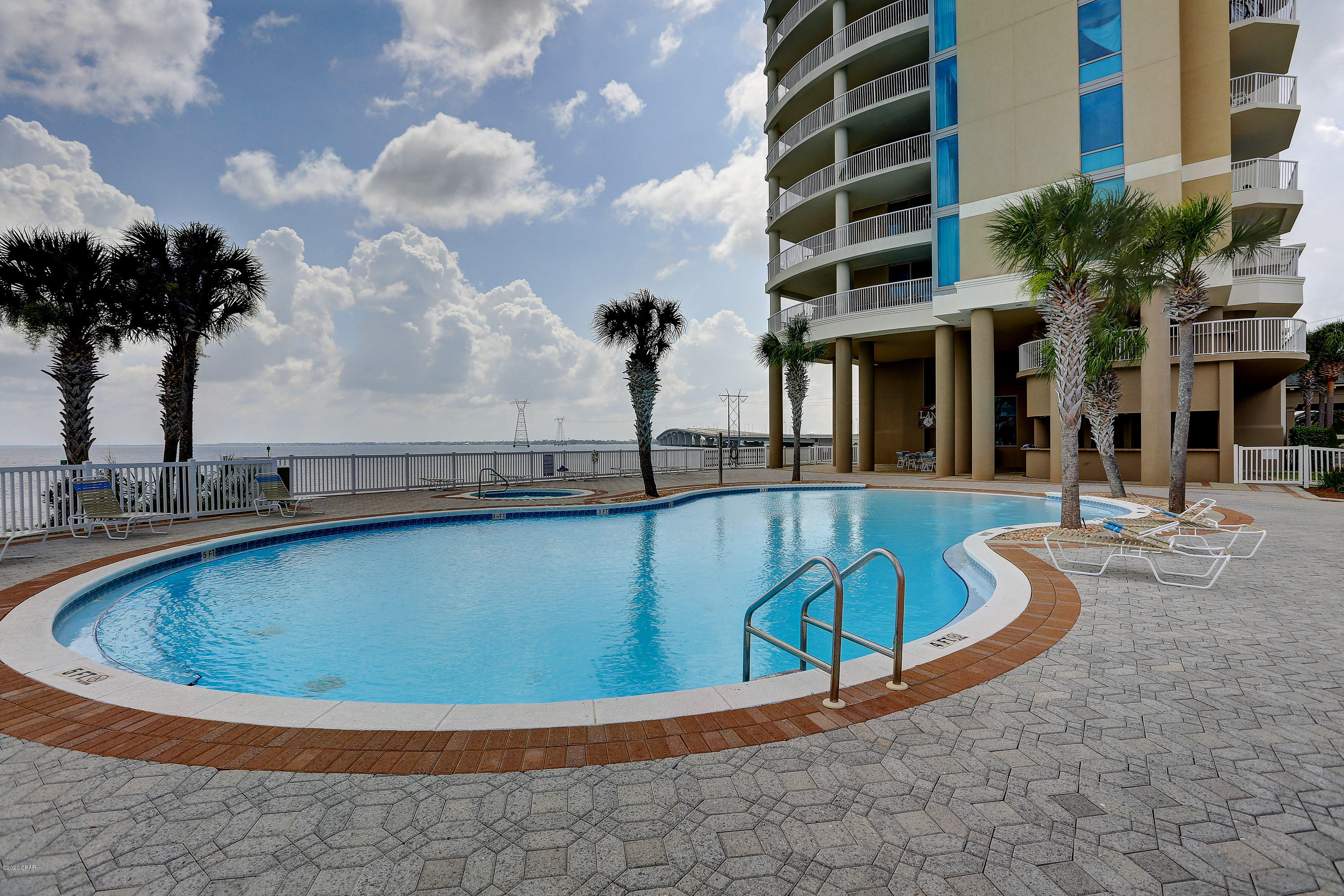 Marina Landing - Residential