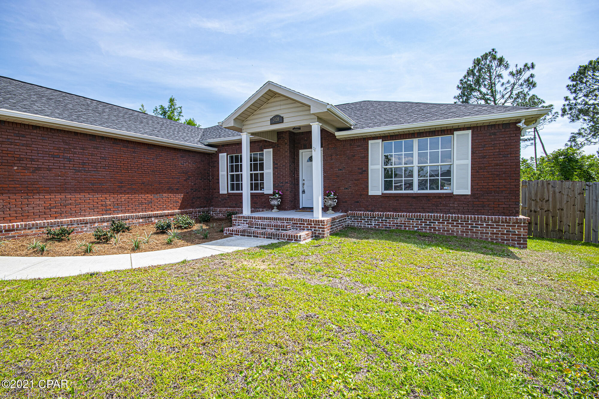 [No Recorded Subdiv] - Residential