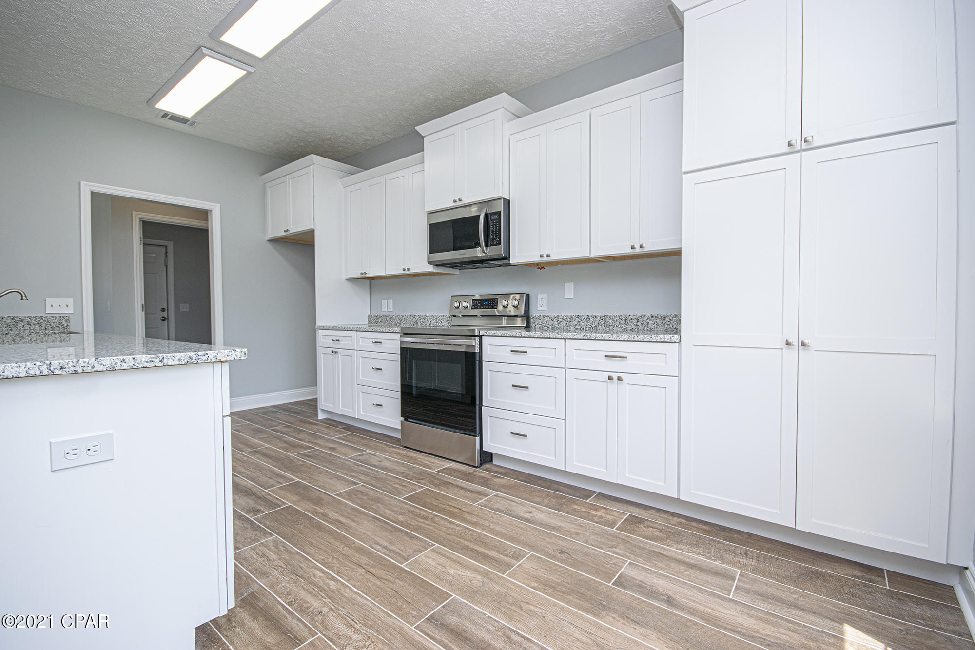 [No Recorded Subdiv] - Residential