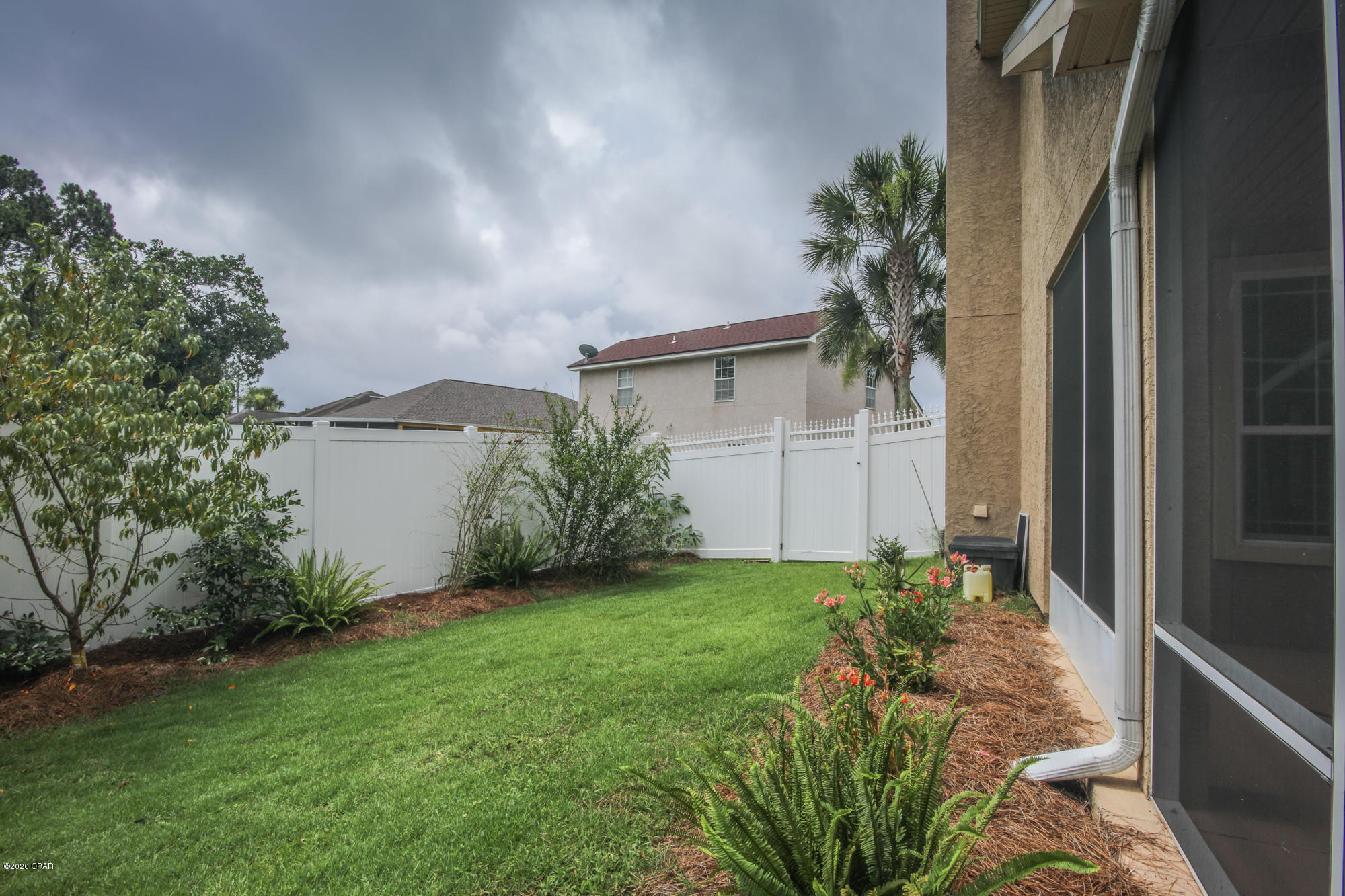 Dolphin Bay - Residential