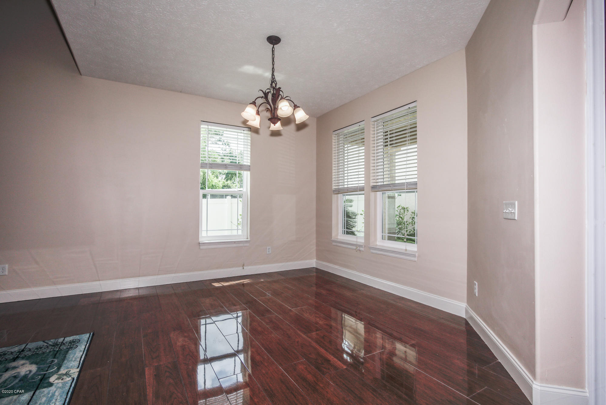 Dolphin Bay - Residential