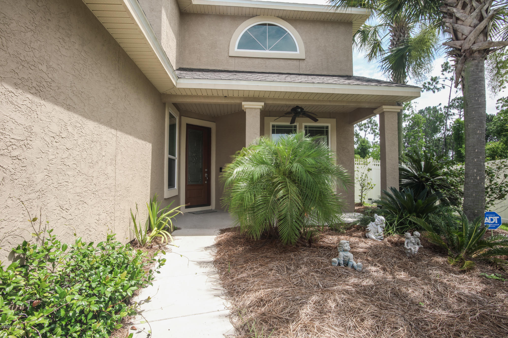 Dolphin Bay - Residential