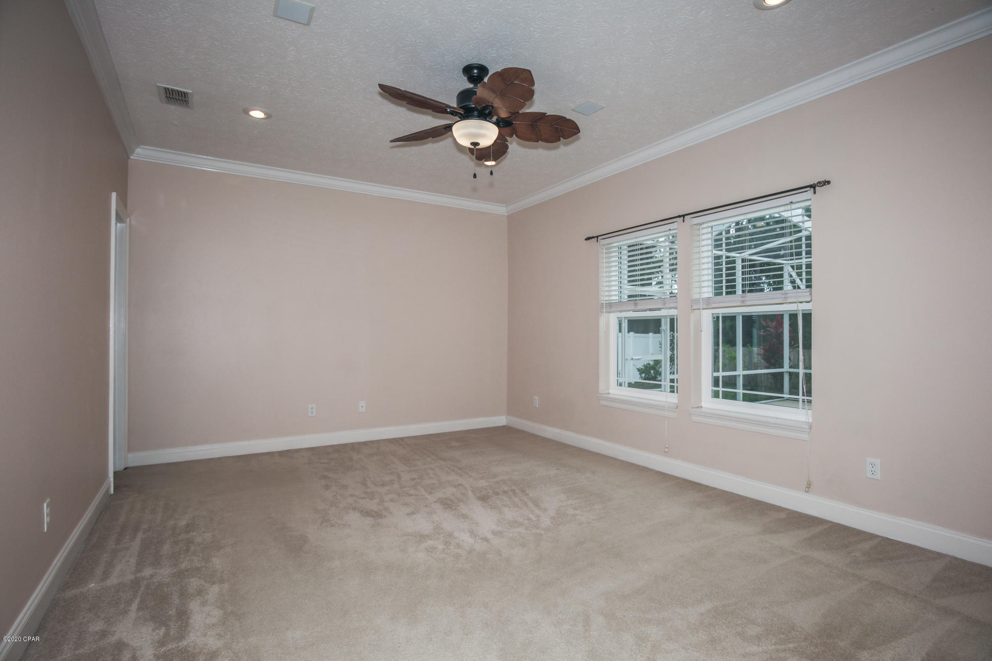 Dolphin Bay - Residential