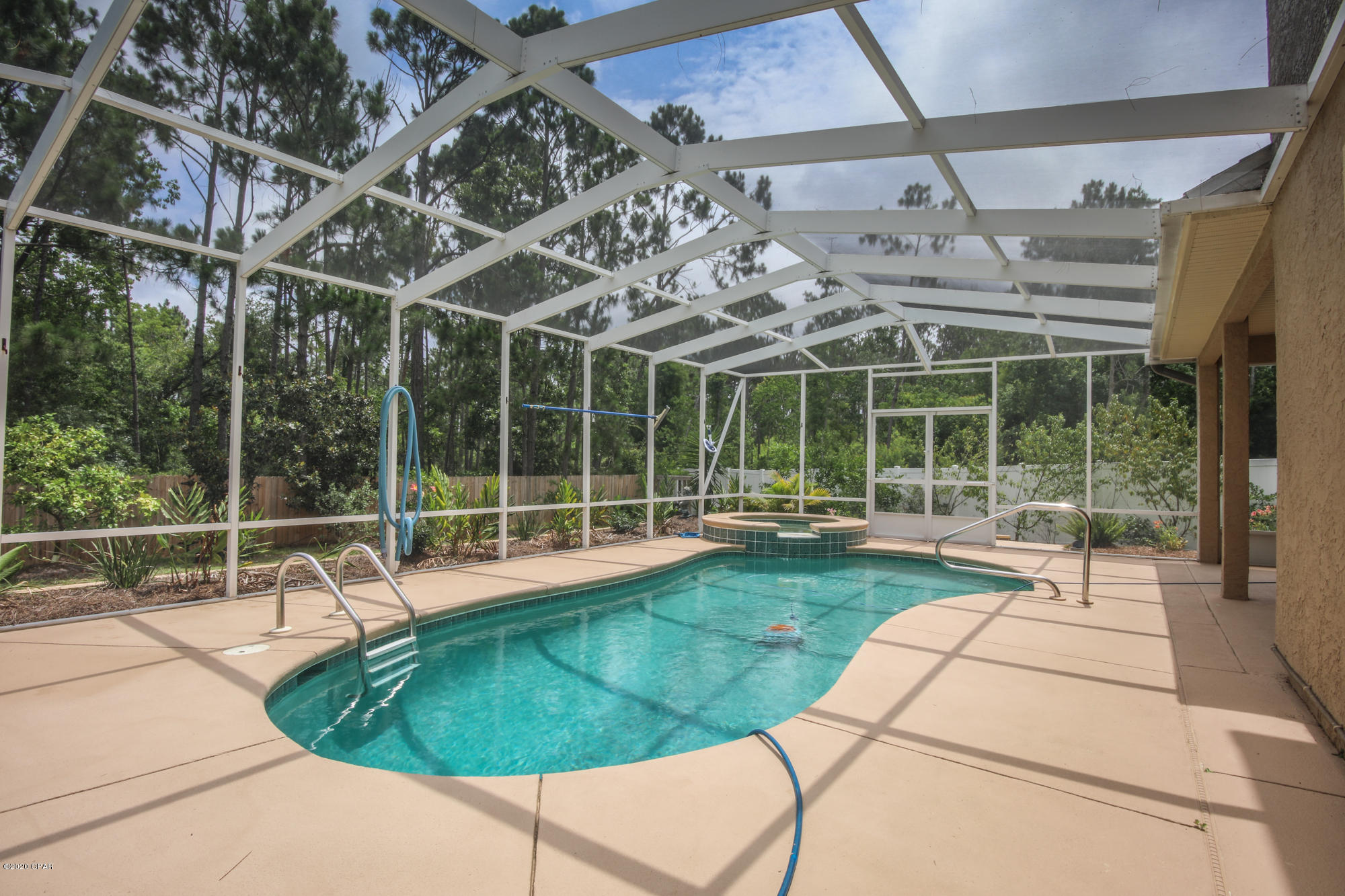 Dolphin Bay - Residential