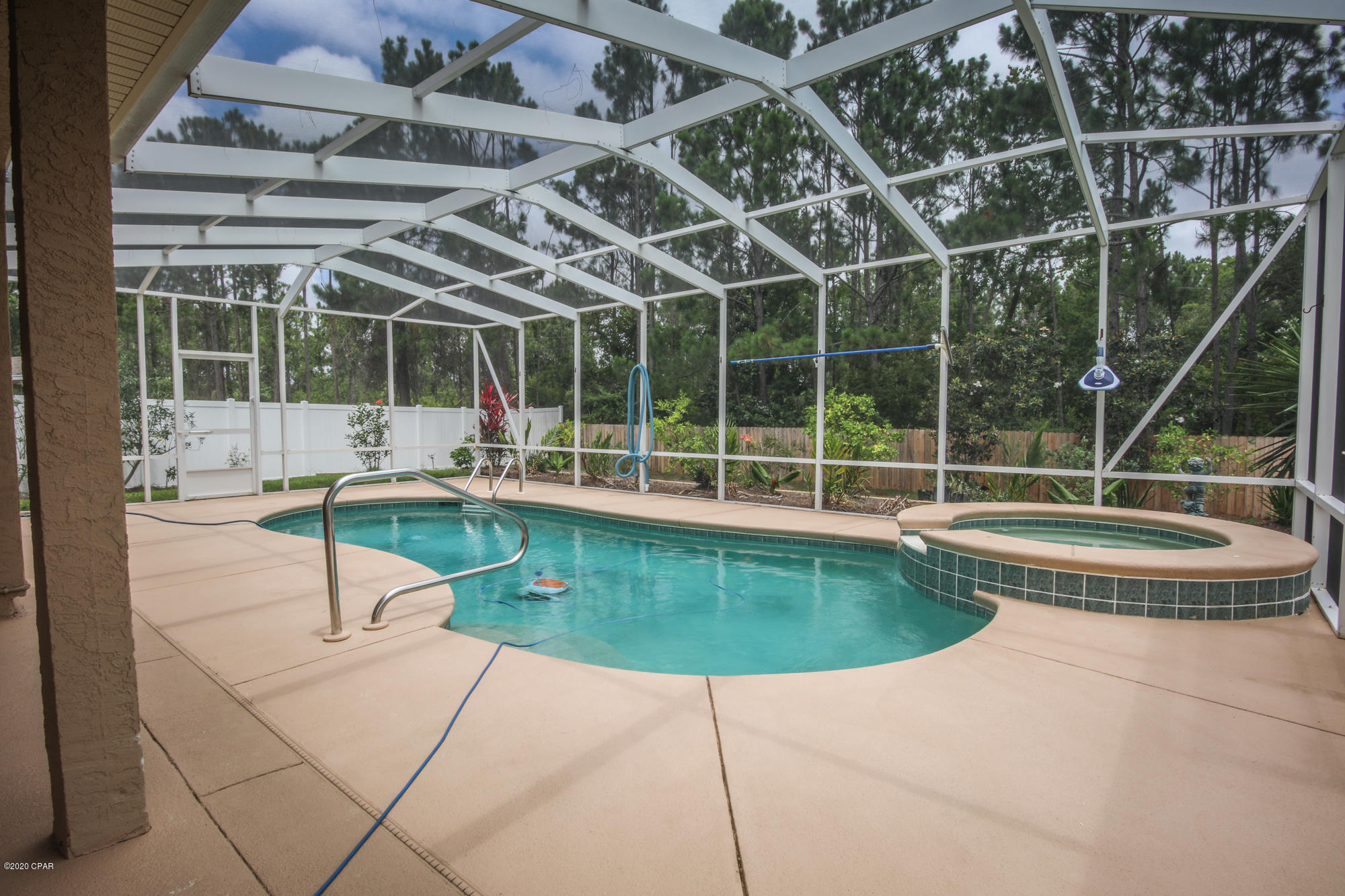 Dolphin Bay - Residential