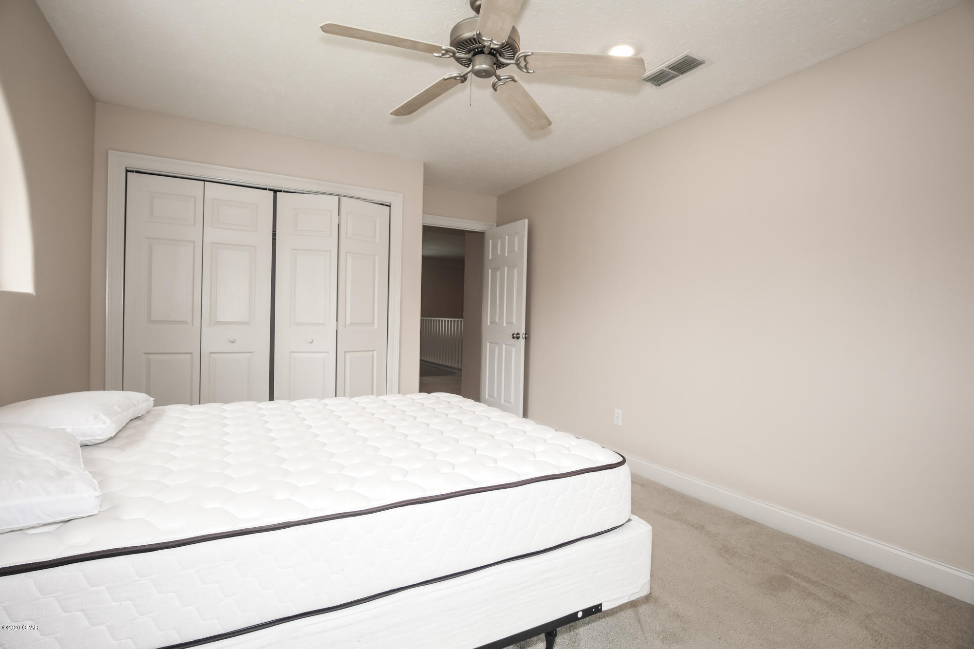 Dolphin Bay - Residential