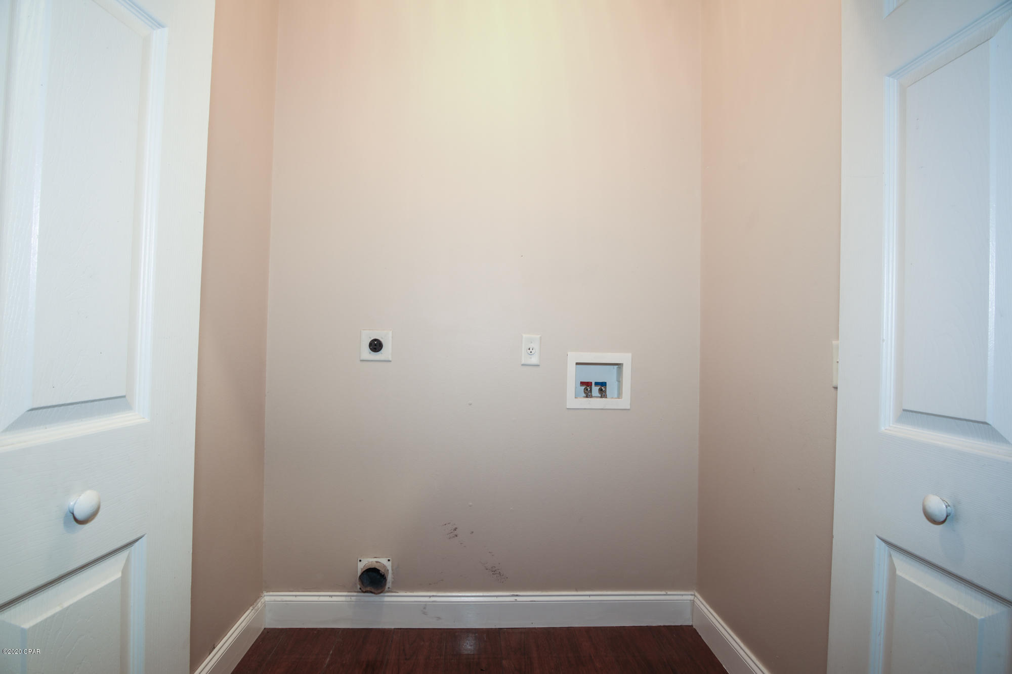 Dolphin Bay - Residential